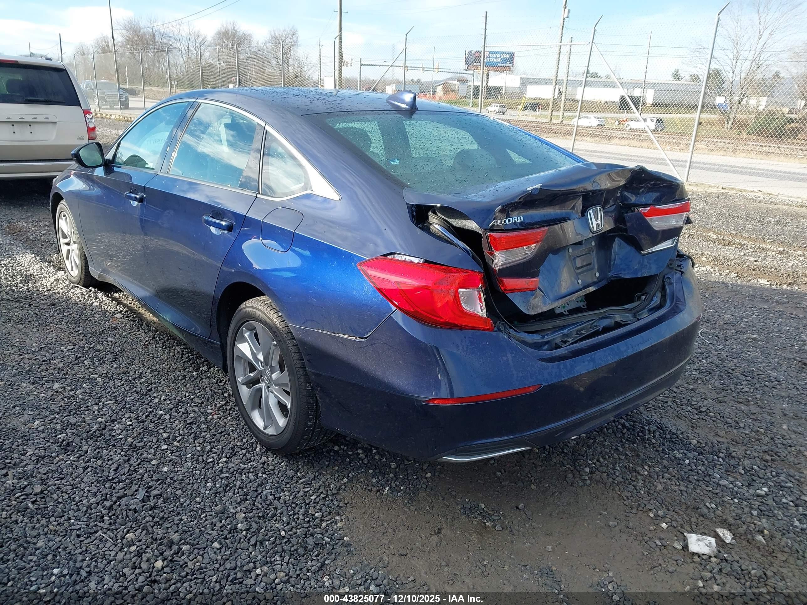 HONDA ACCORD image 3