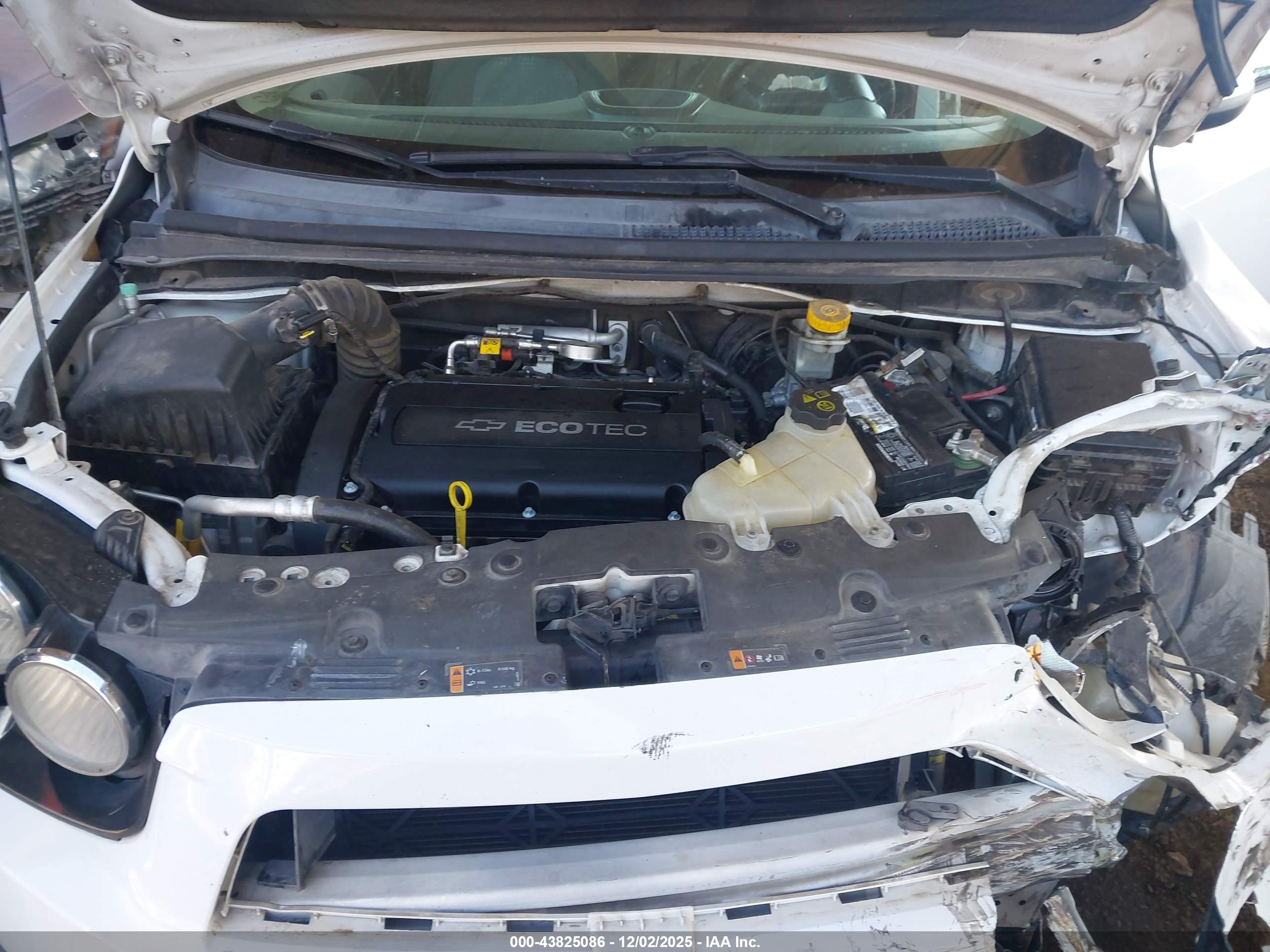 CHEVROLET SONIC image 10