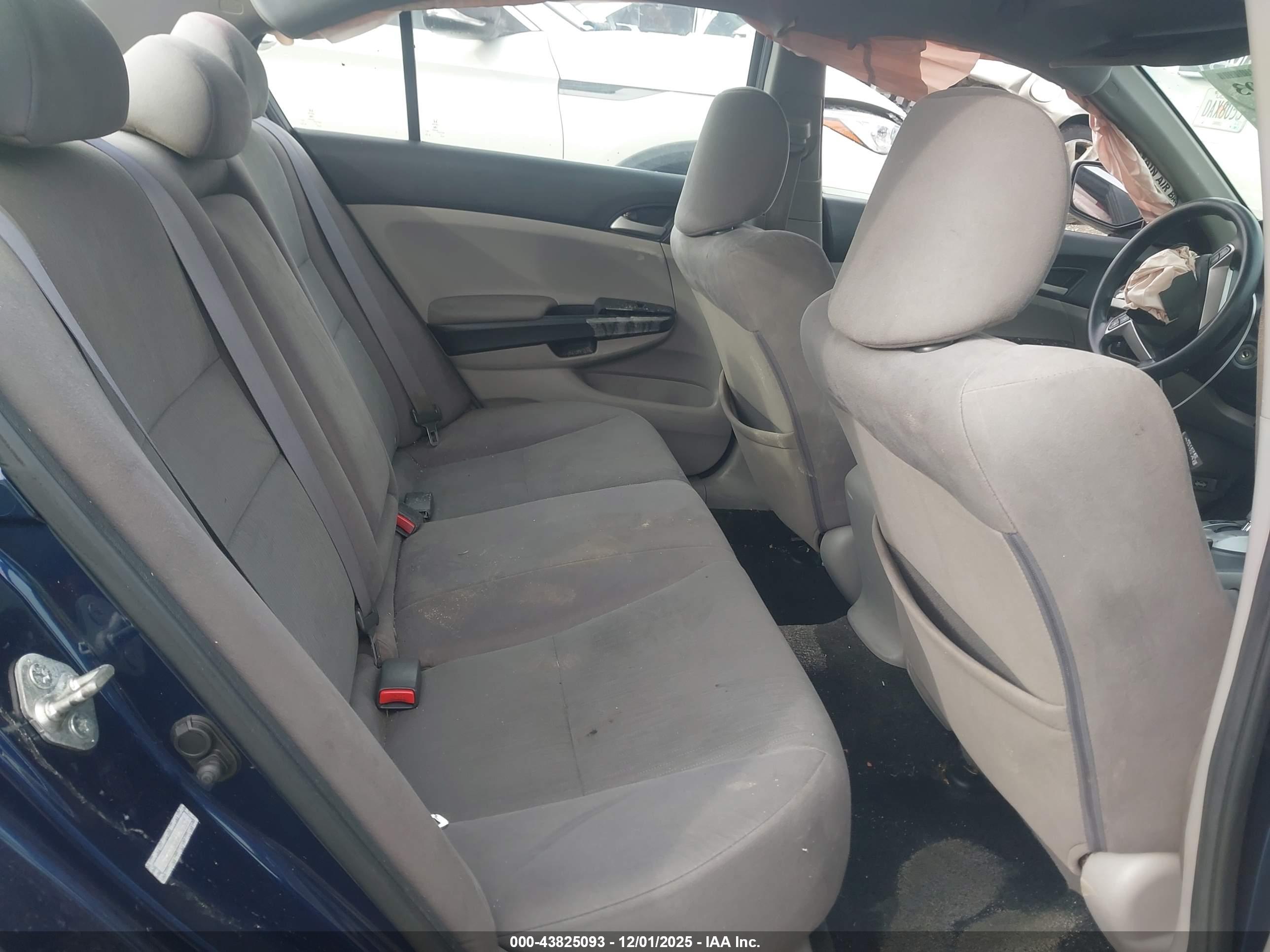 HONDA ACCORD image 8