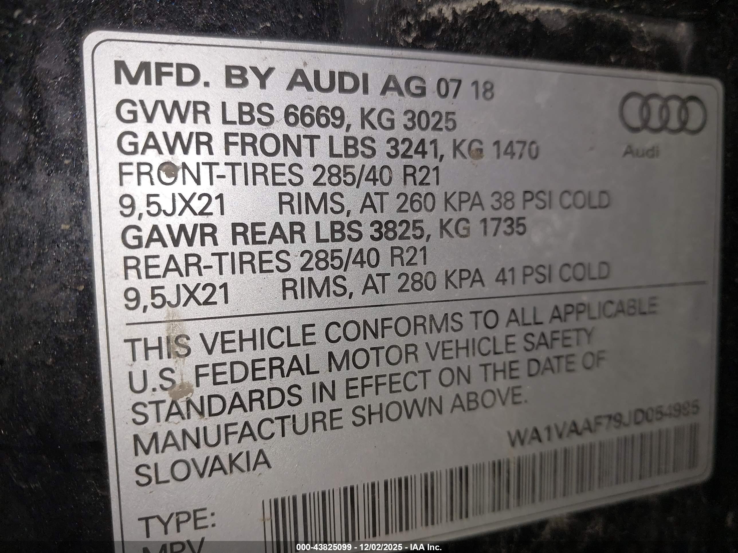 AUDI Q7 image 9