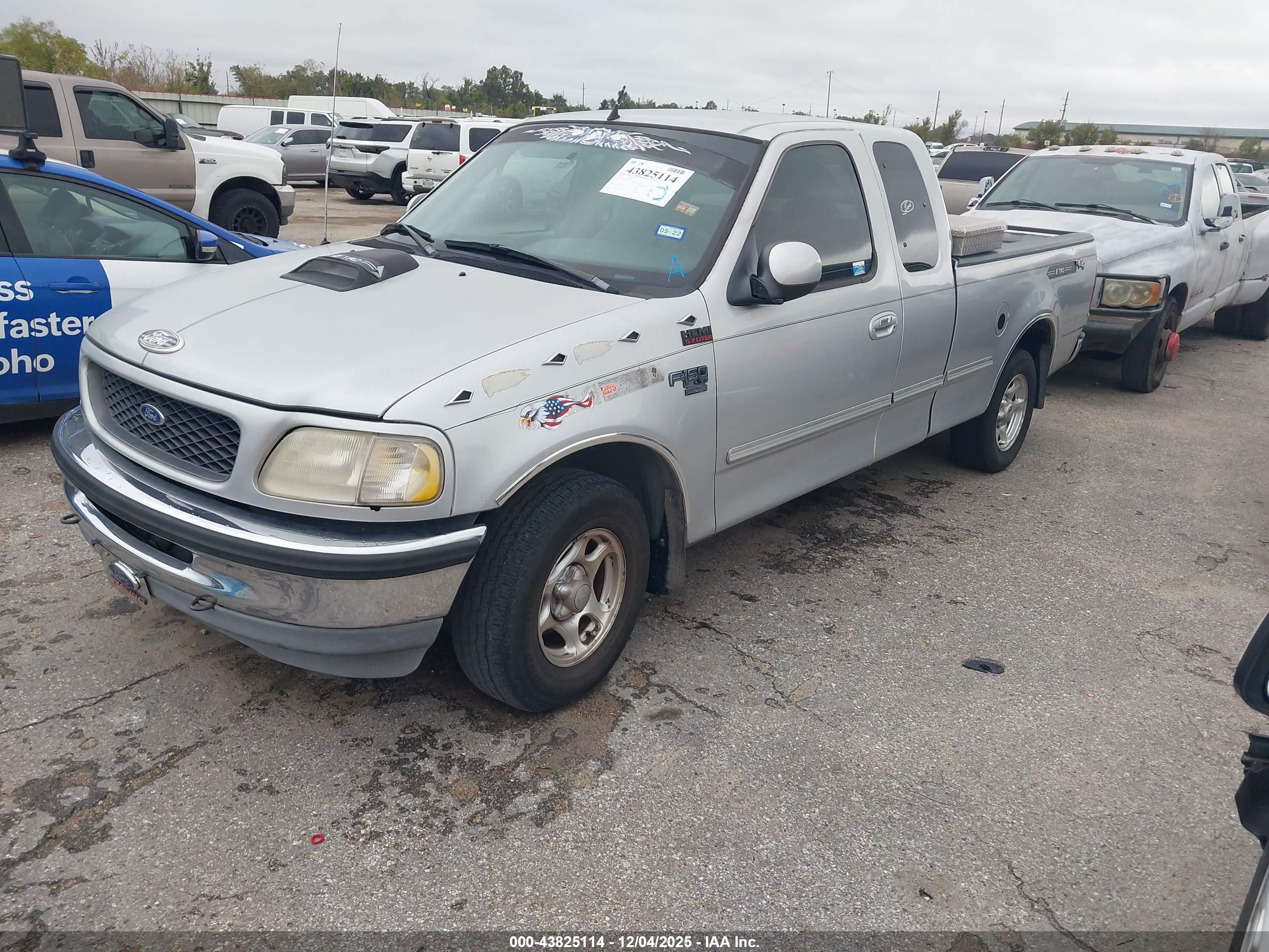 FORD F-150 image 2