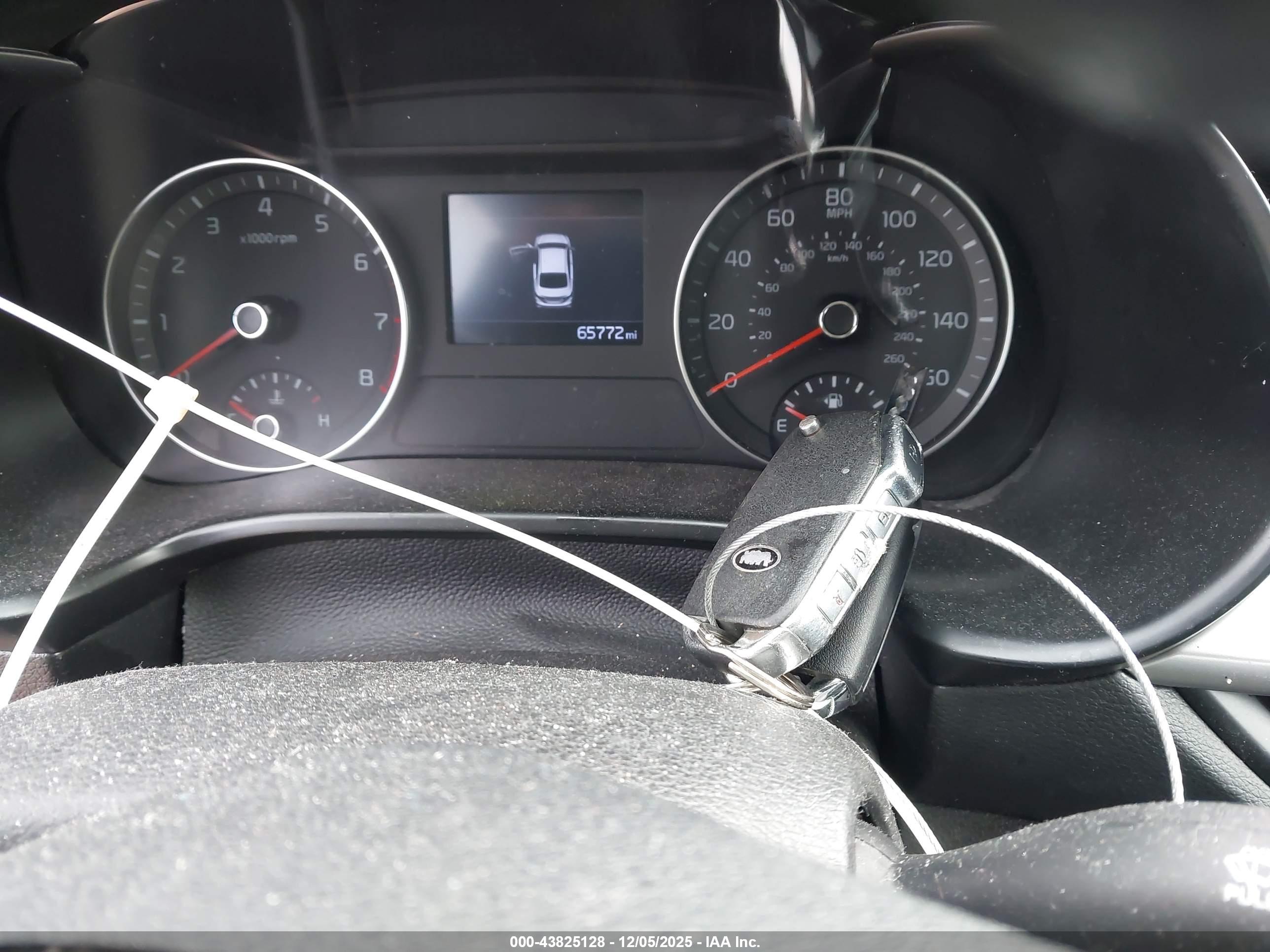 KIA FORTE image 11