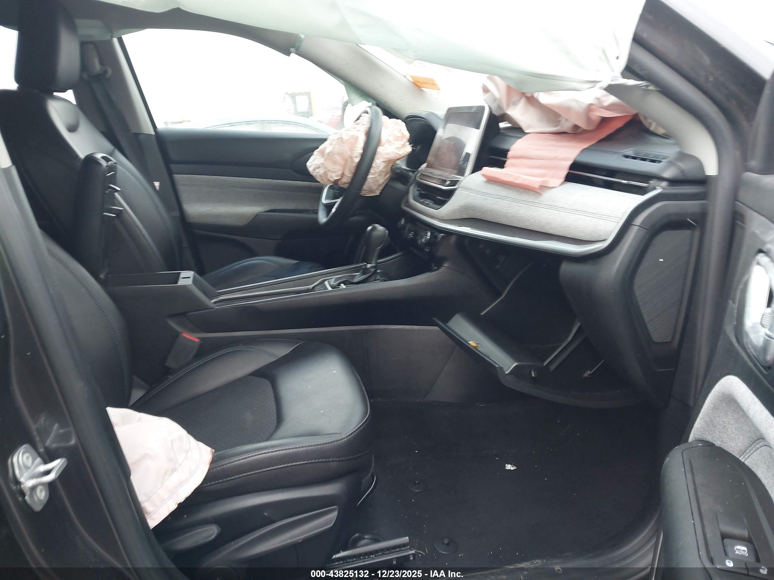 JEEP COMPASS image 5