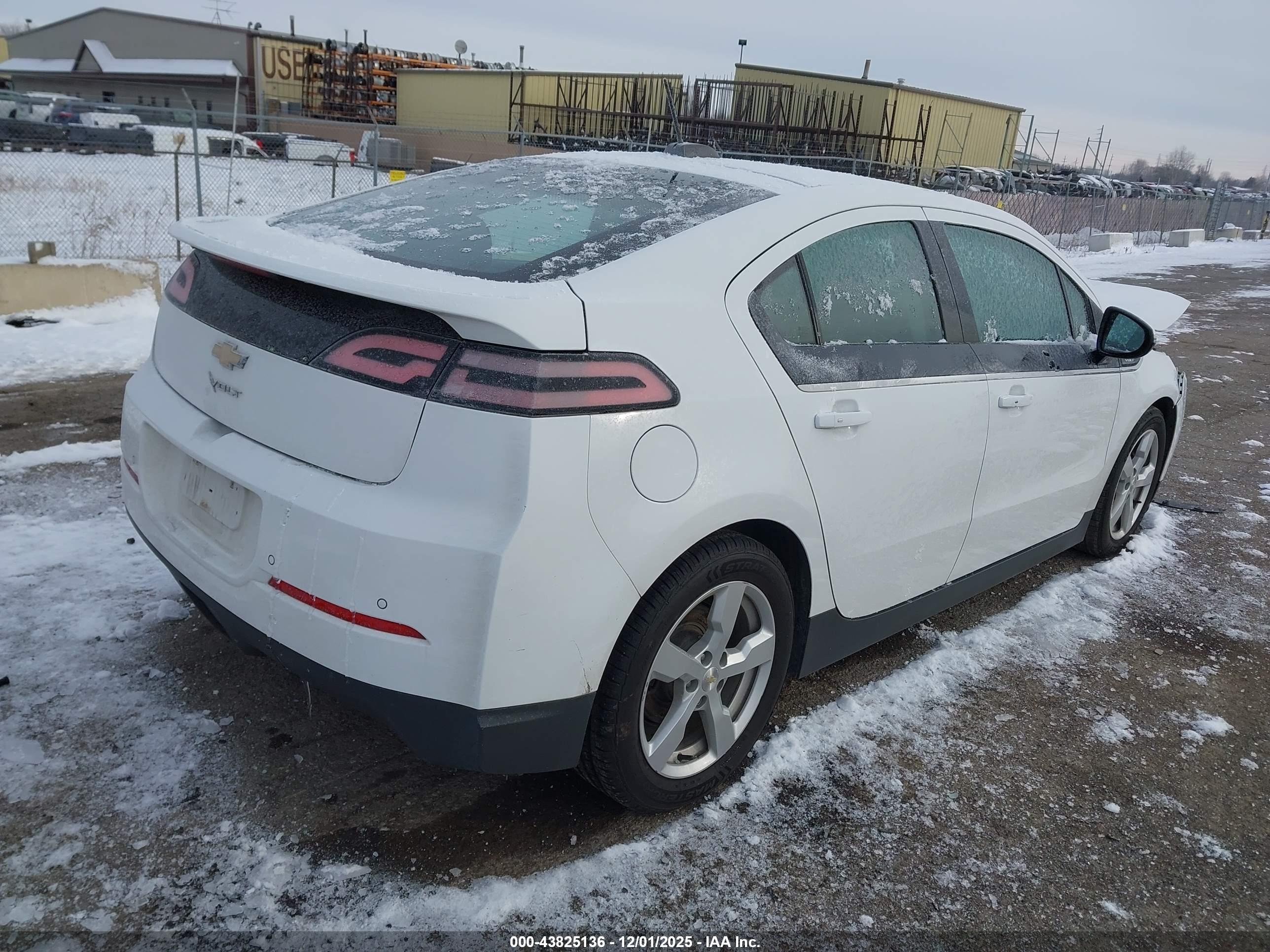CHEVROLET VOLT image 4