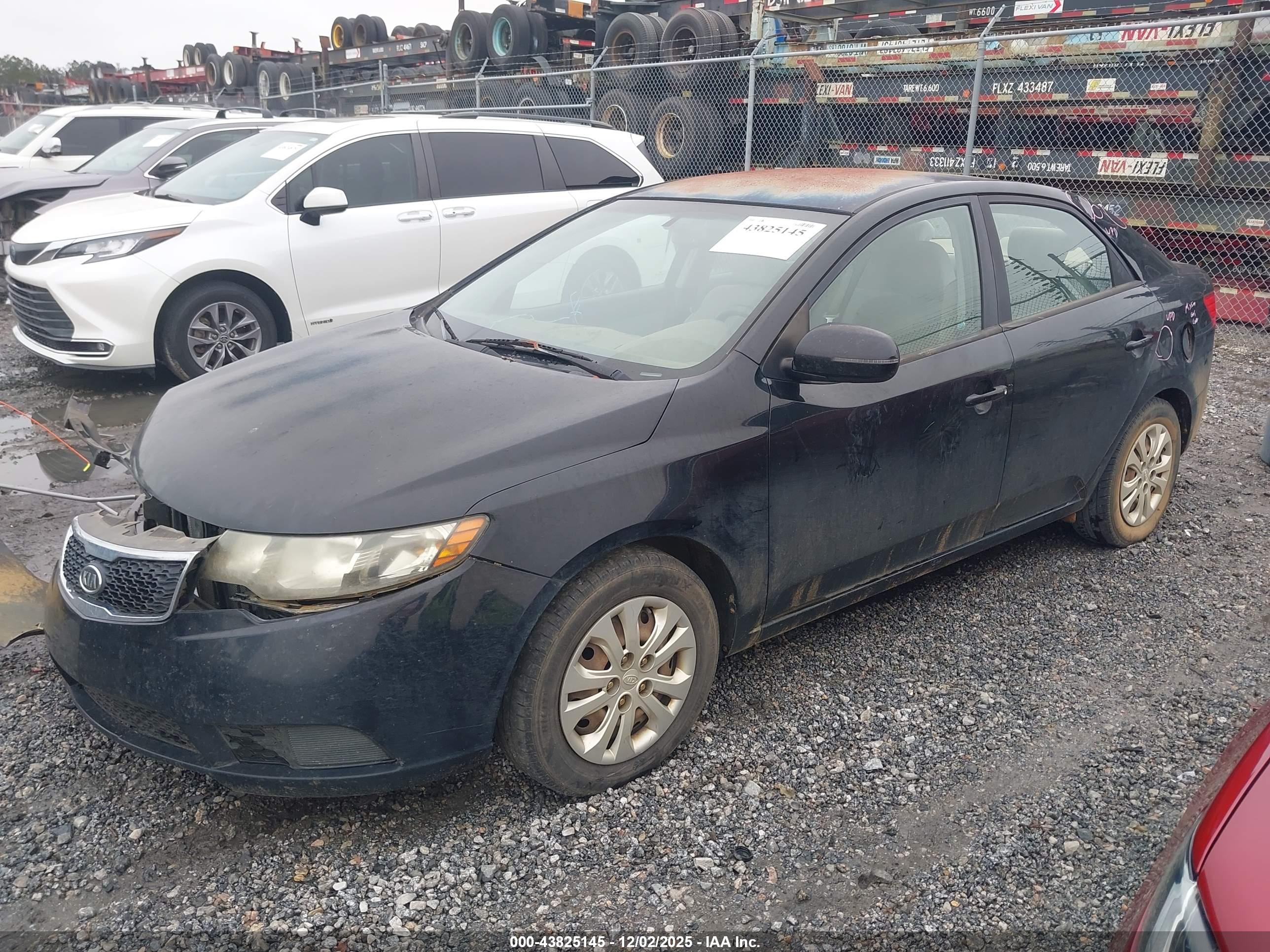 KIA FORTE image 2