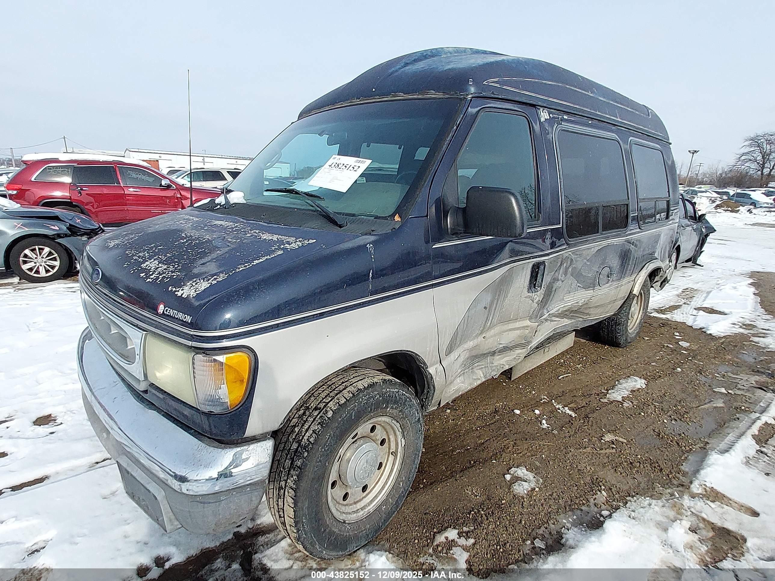 FORD E-250 image 2