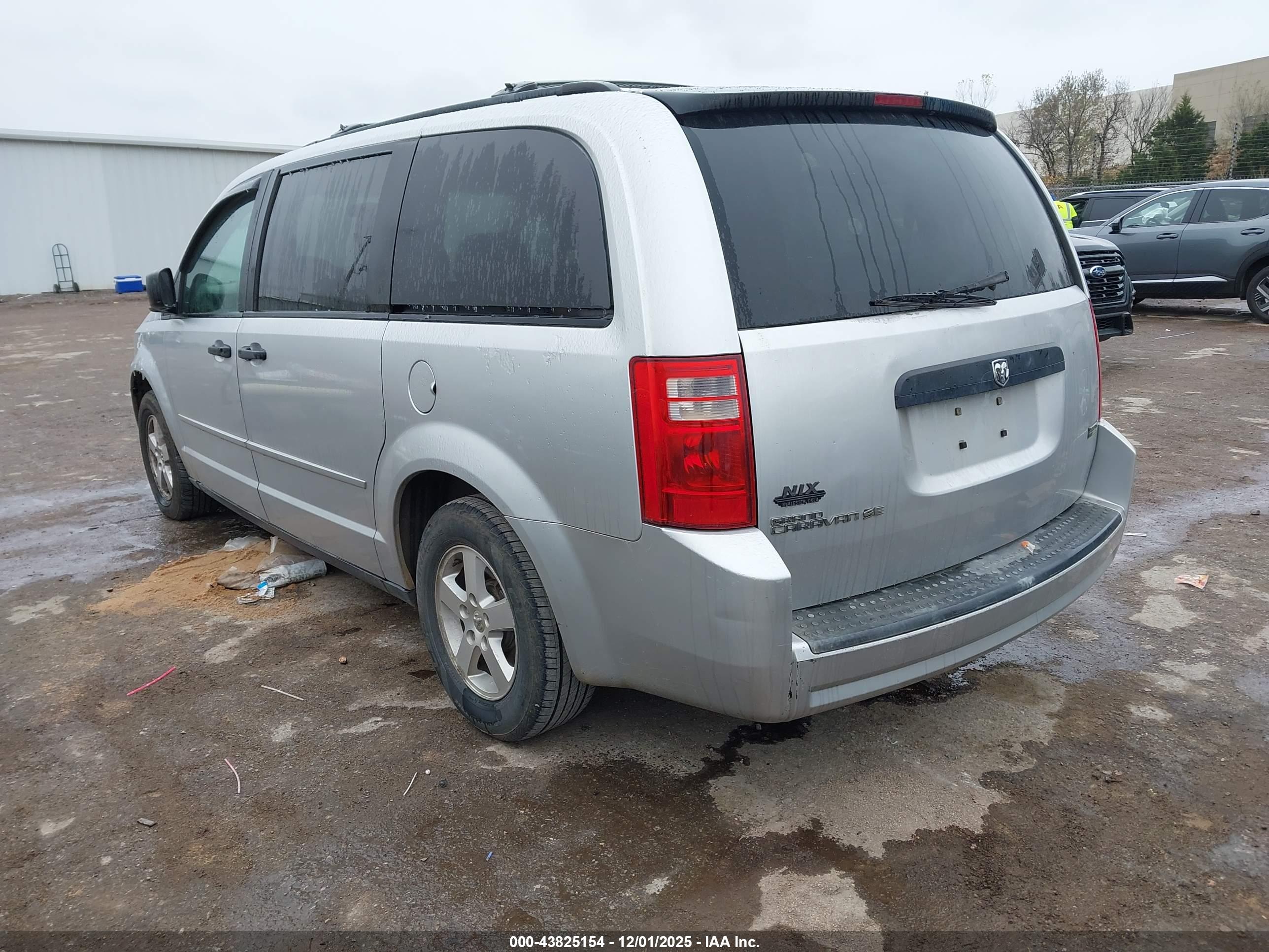 DODGE GRAND image 3