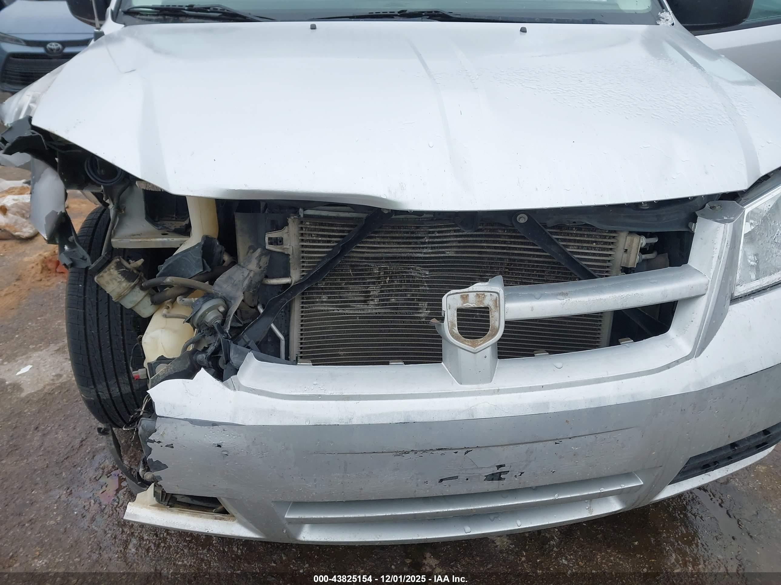 DODGE GRAND image 6