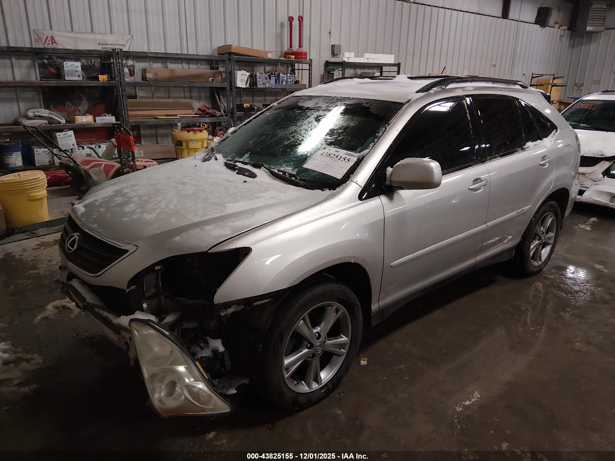 LEXUS RX image 2