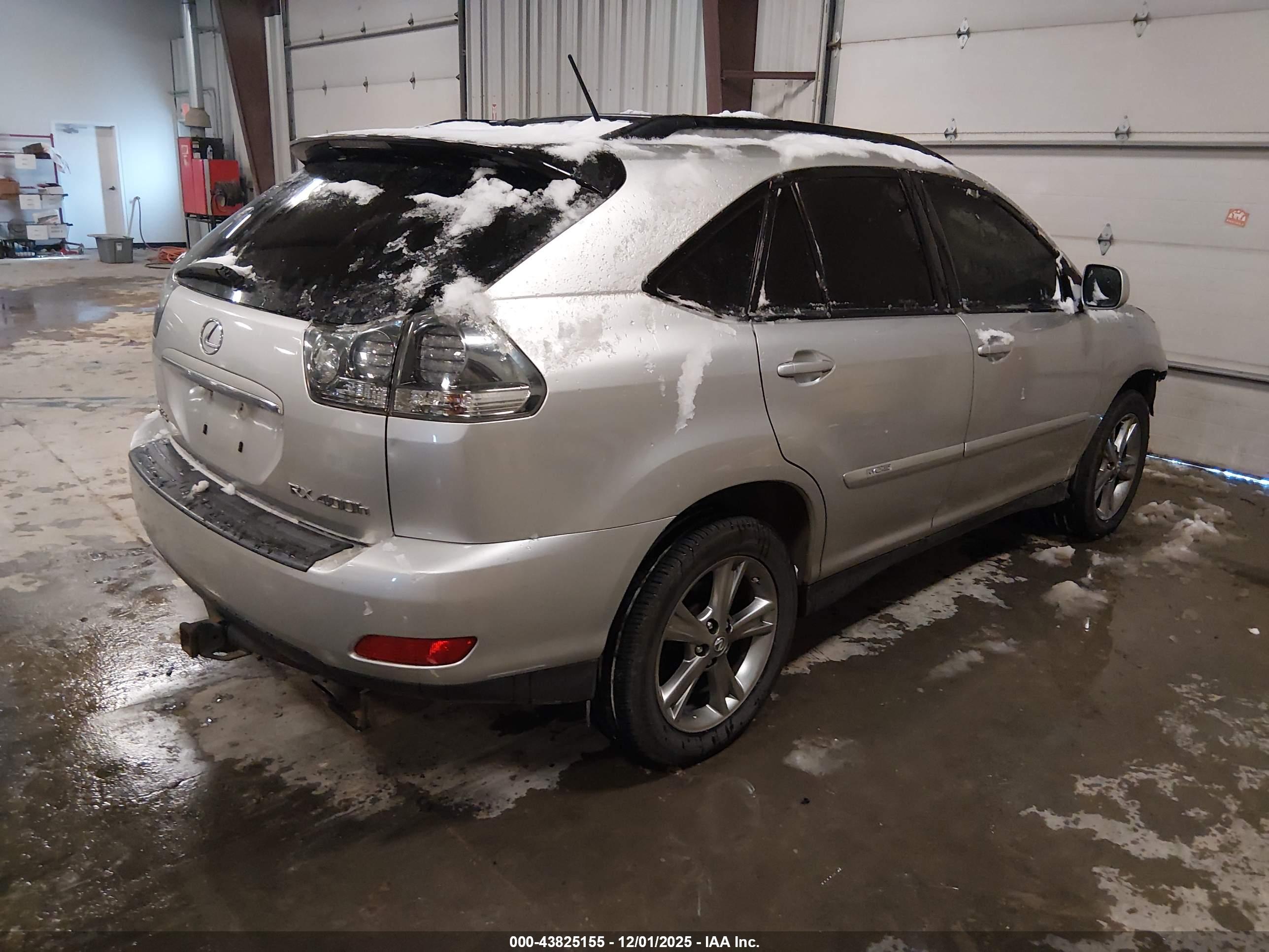 LEXUS RX image 4