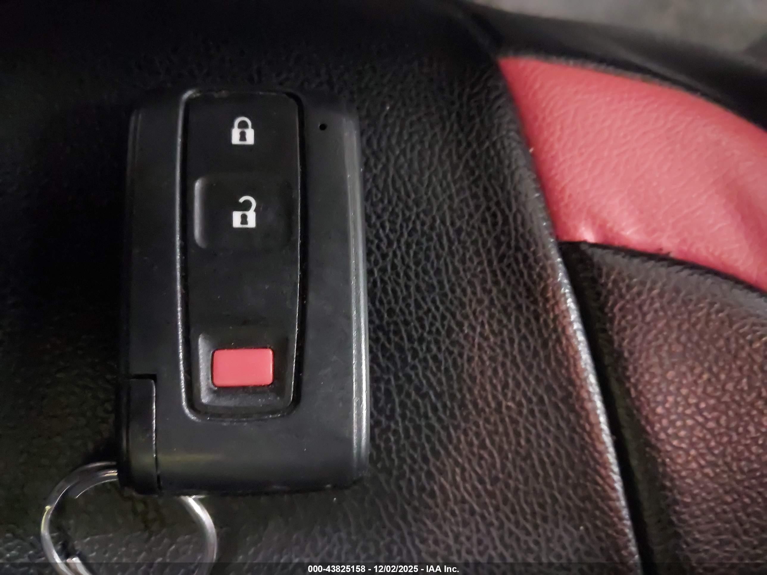 TOYOTA PRIUS image 11