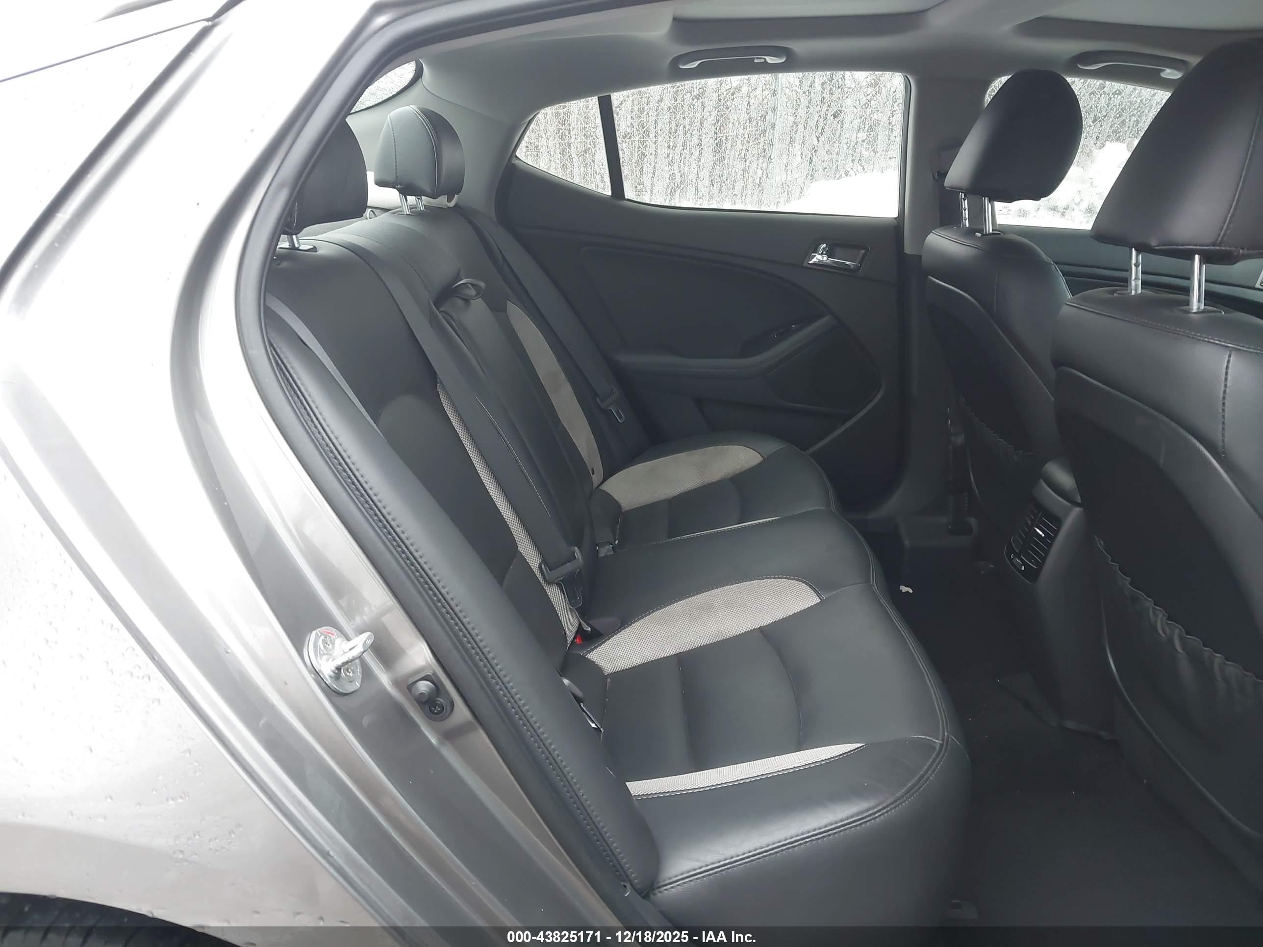 KIA OPTIMA image 8
