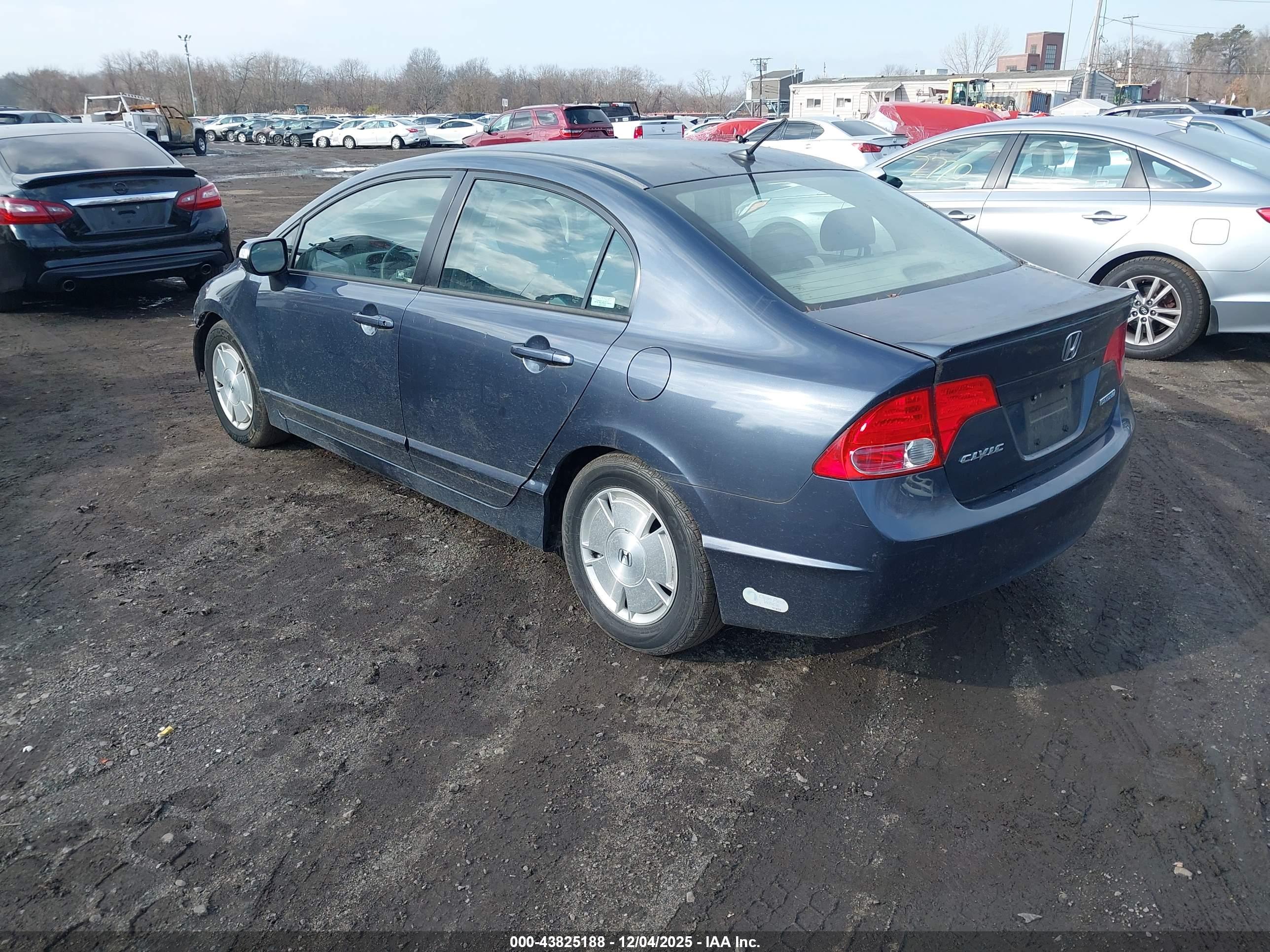 HONDA CIVIC image 3
