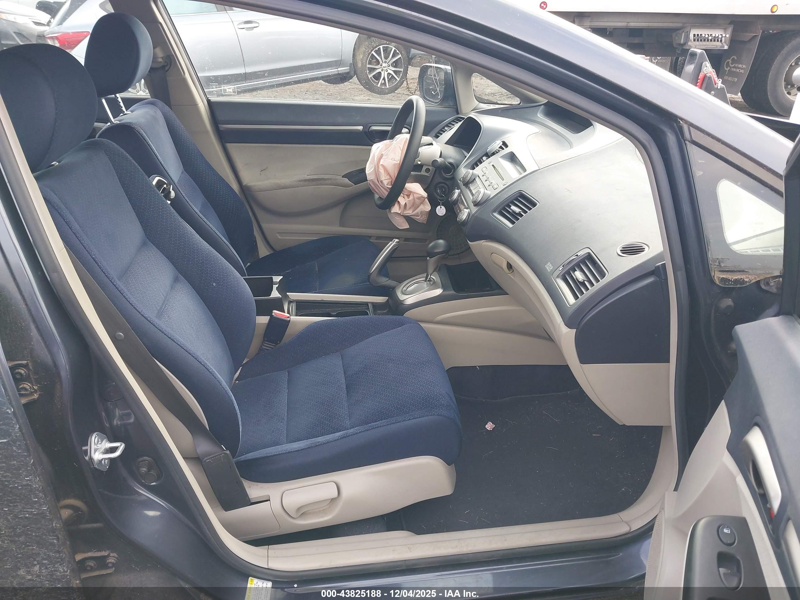 HONDA CIVIC image 5