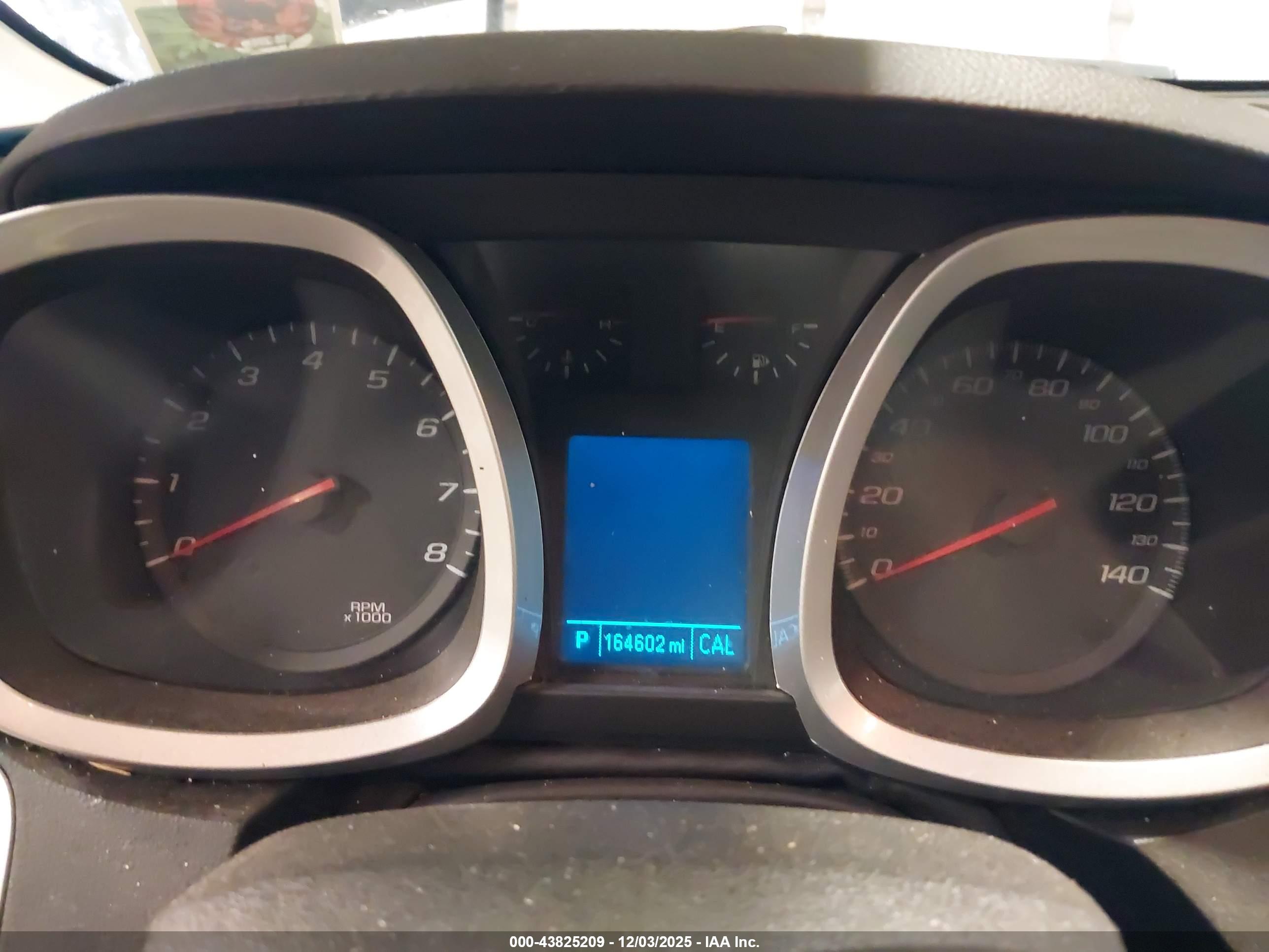 CHEVROLET EQUINOX image 7
