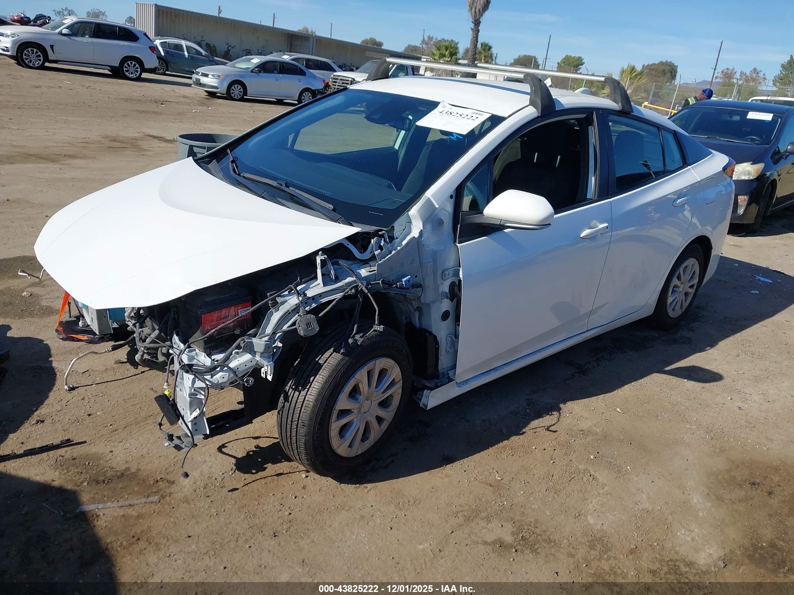 TOYOTA PRIUS image 2
