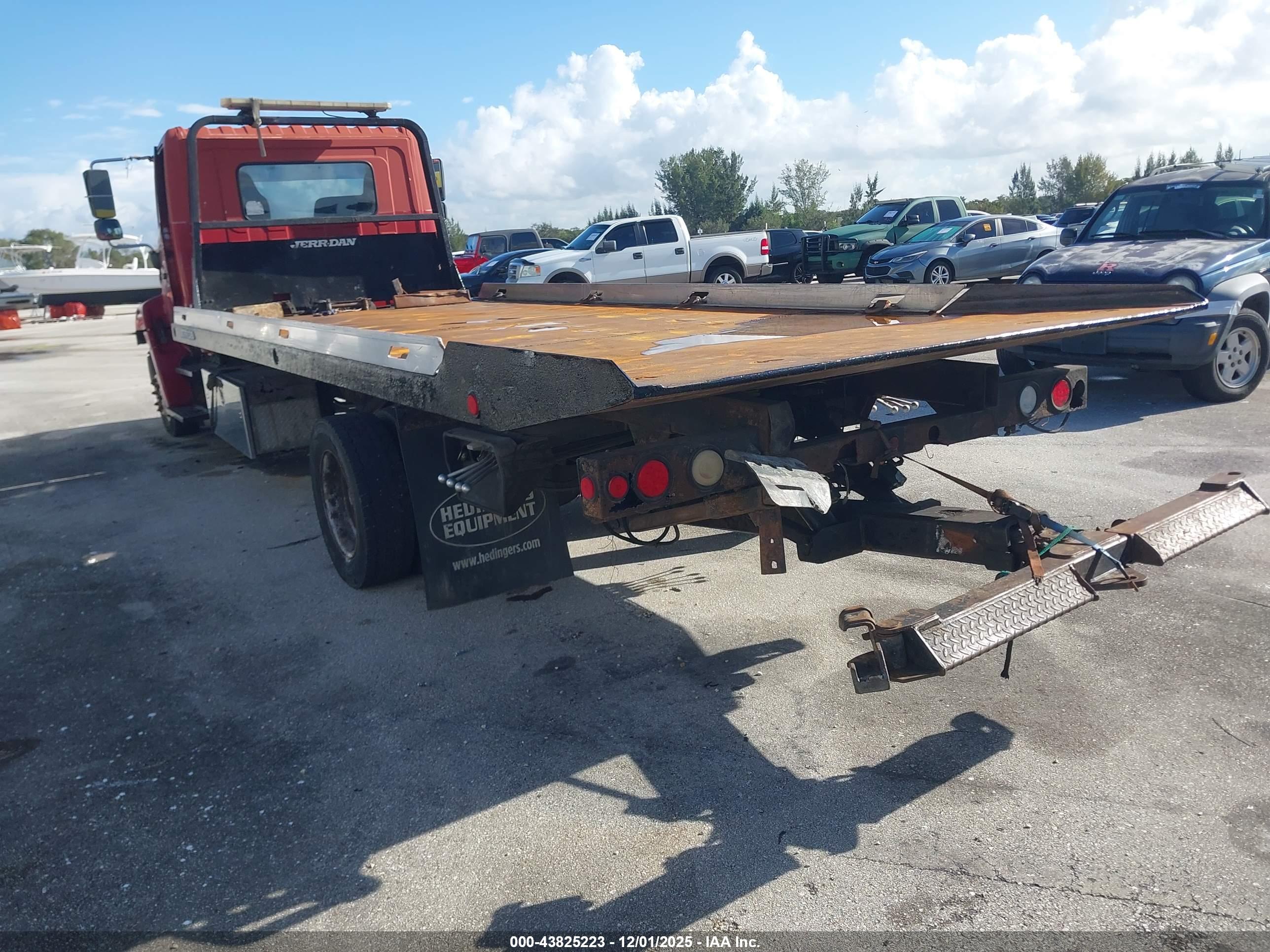 HINO 258 image 3