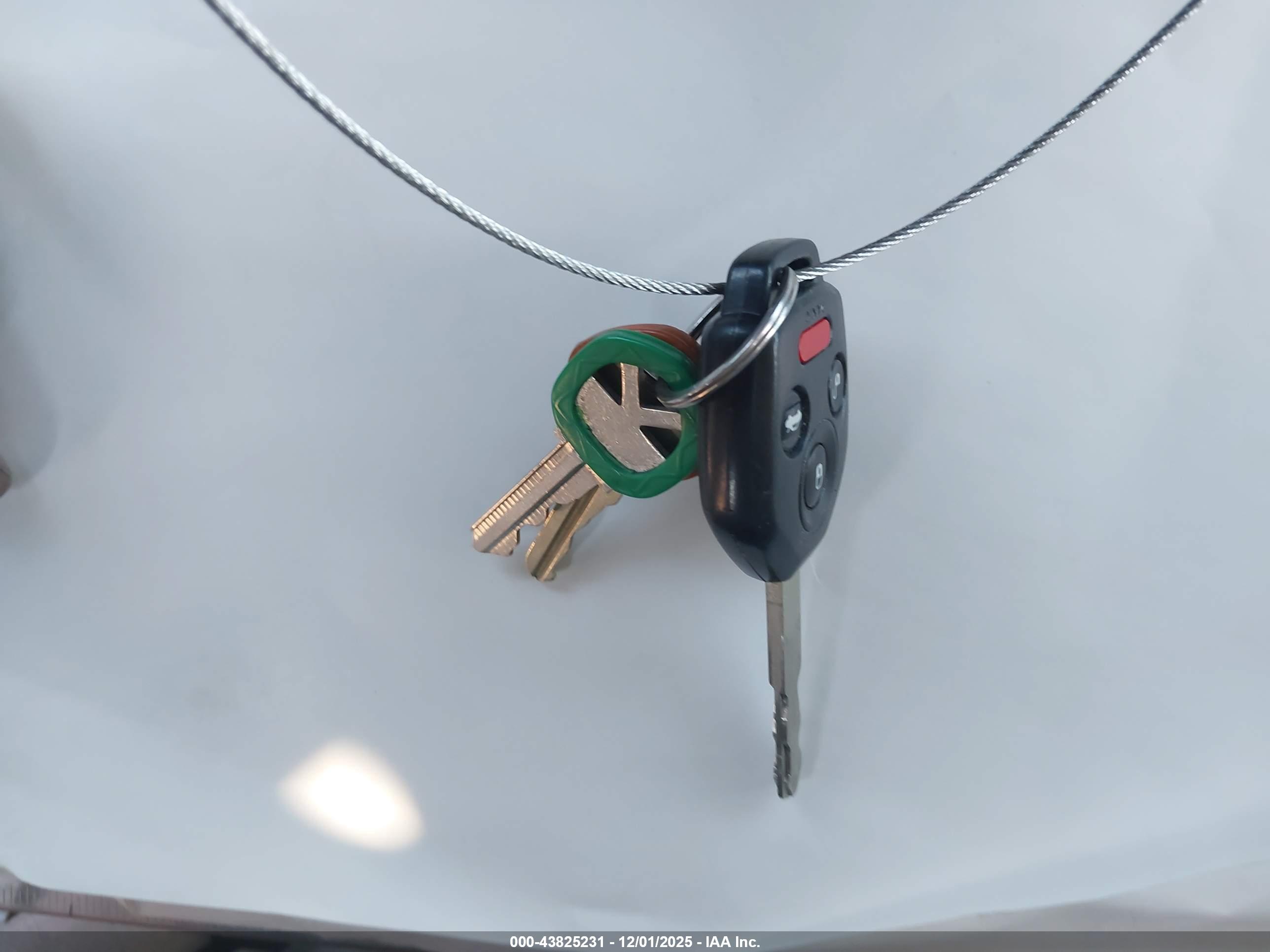 SUBARU OUTBACK image 11