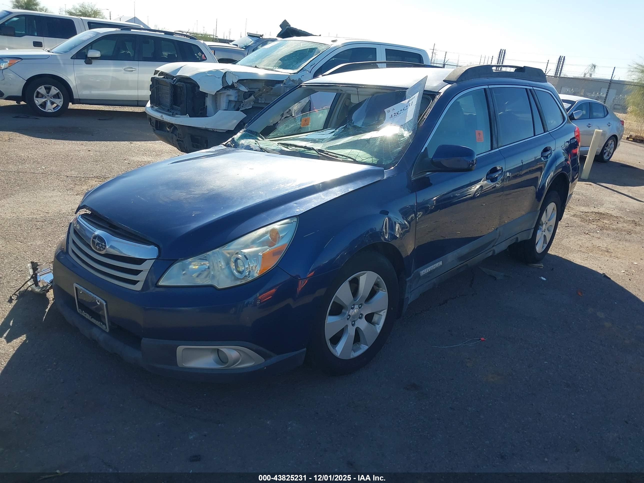 SUBARU OUTBACK image 2