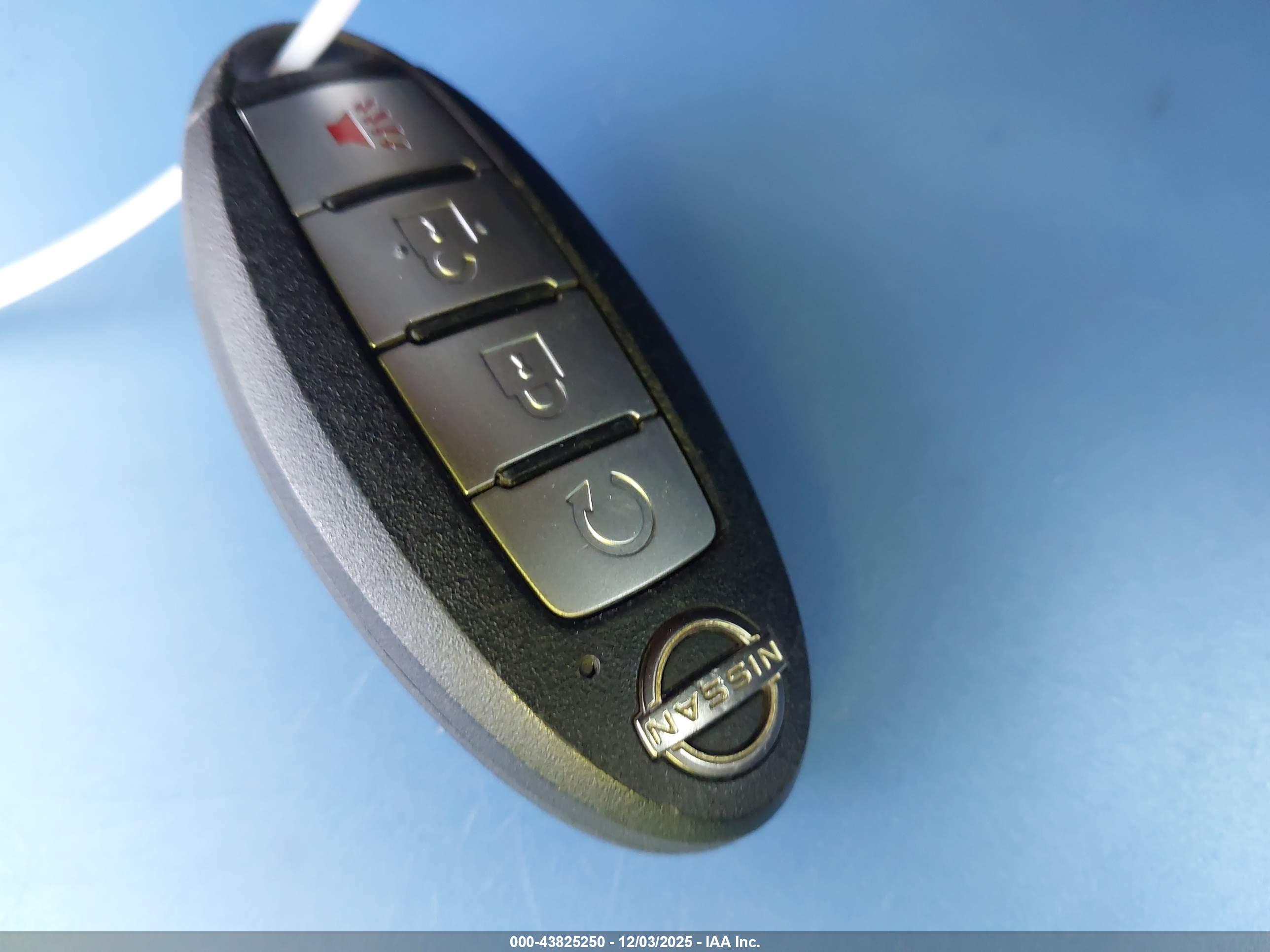 NISSAN ALTIMA image 11