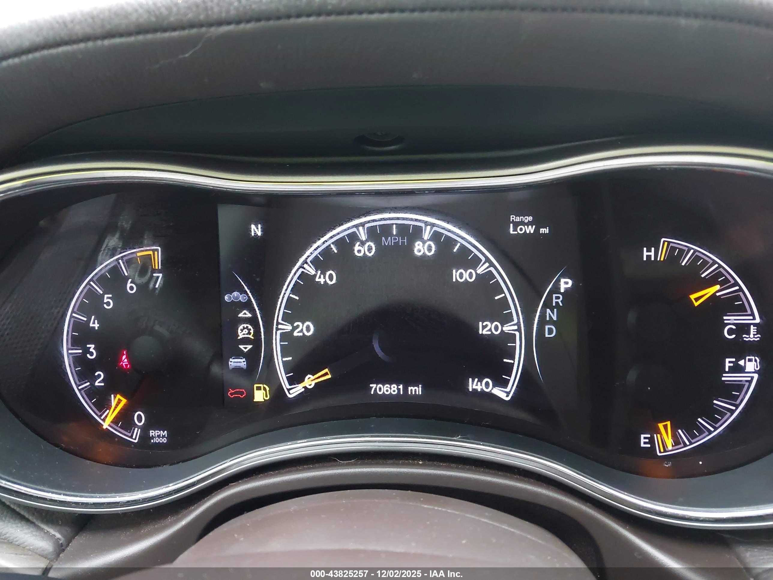 JEEP GRAND image 7
