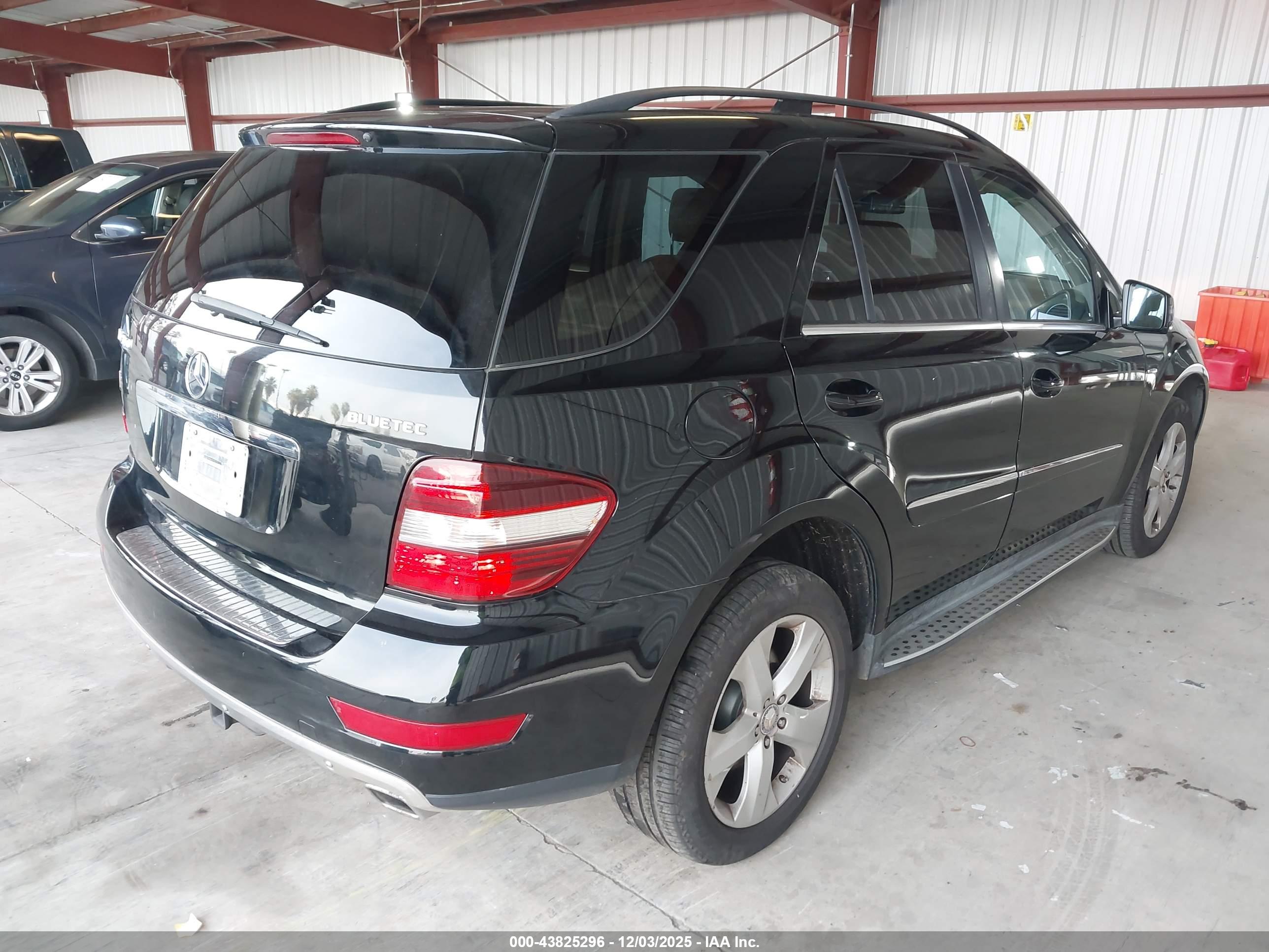 MERCEDES-BENZ ML image 4