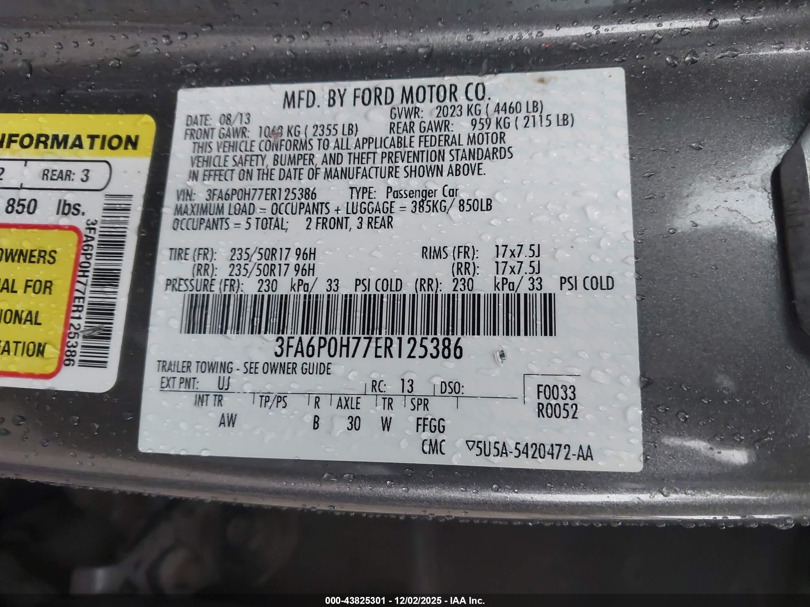 FORD FUSION image 9