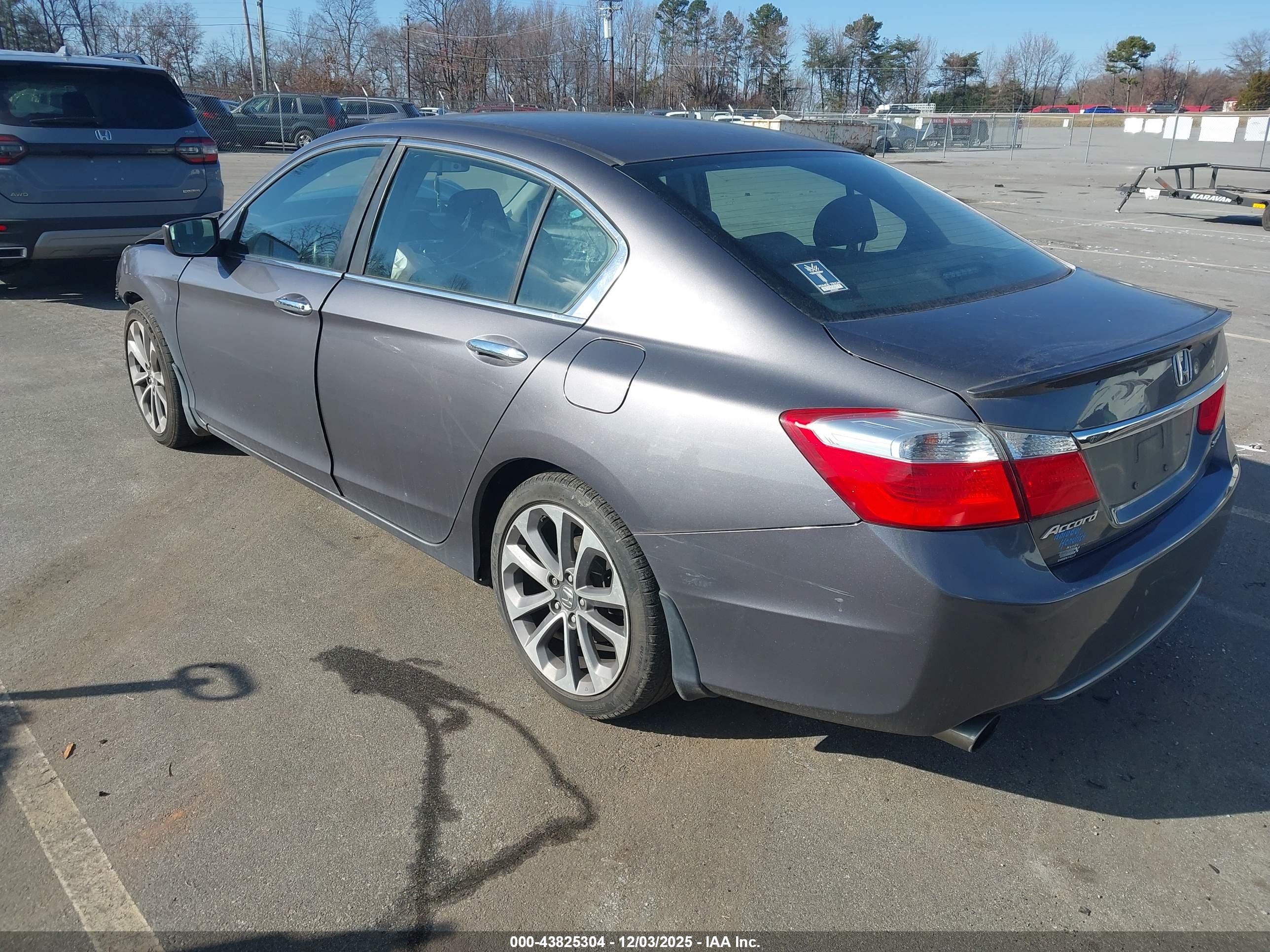 HONDA ACCORD image 3