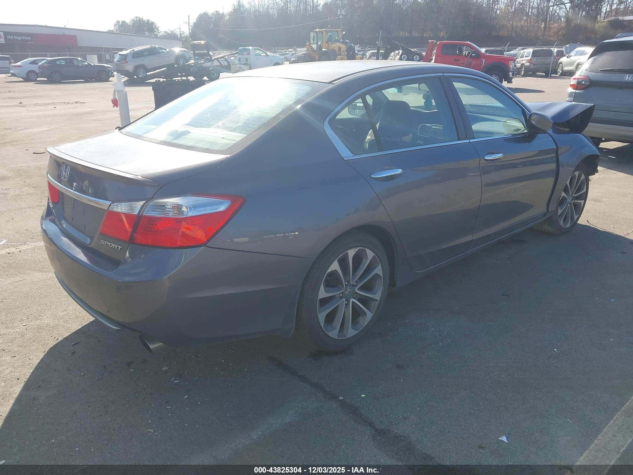 HONDA ACCORD image 4