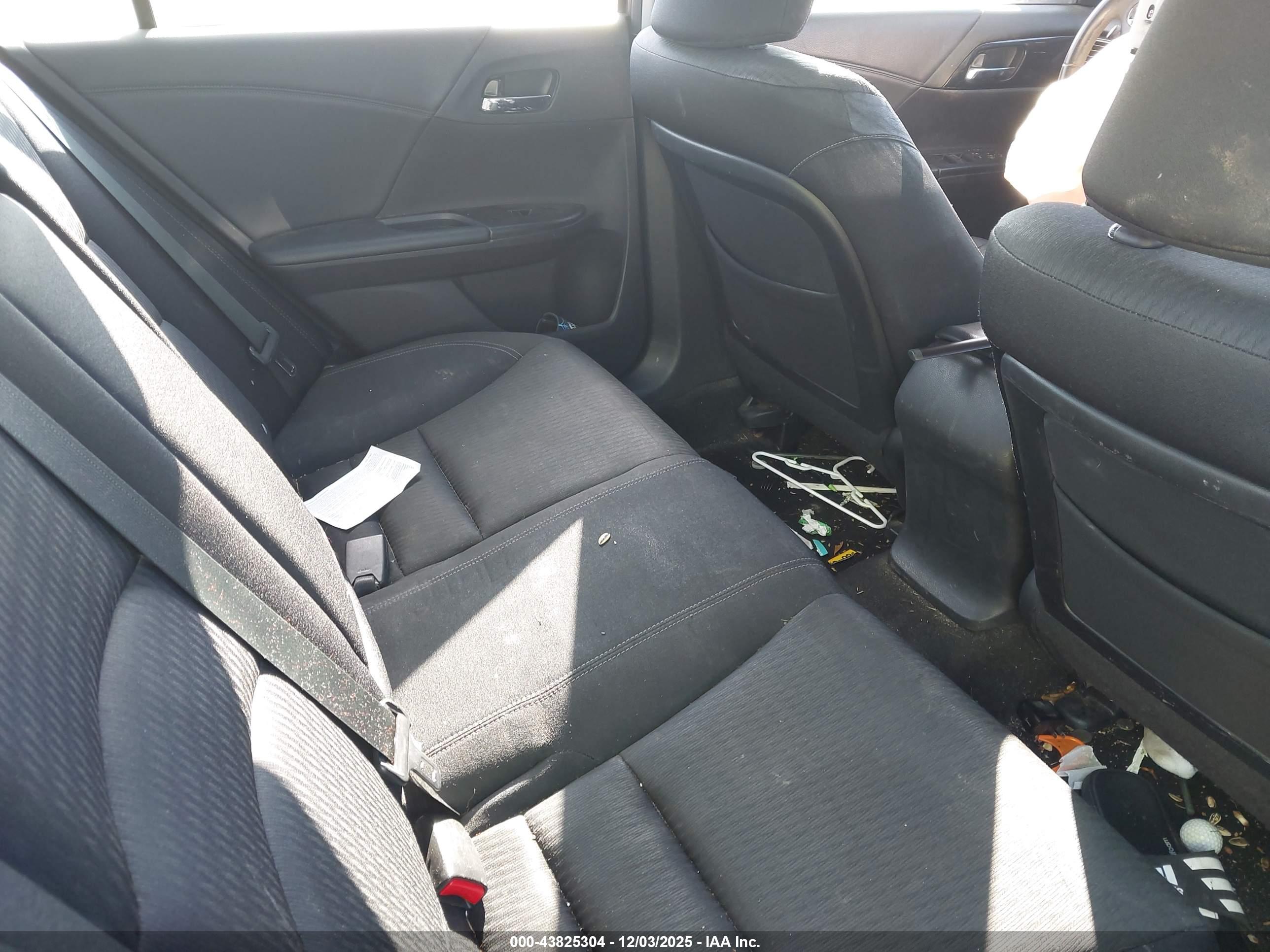 HONDA ACCORD image 8