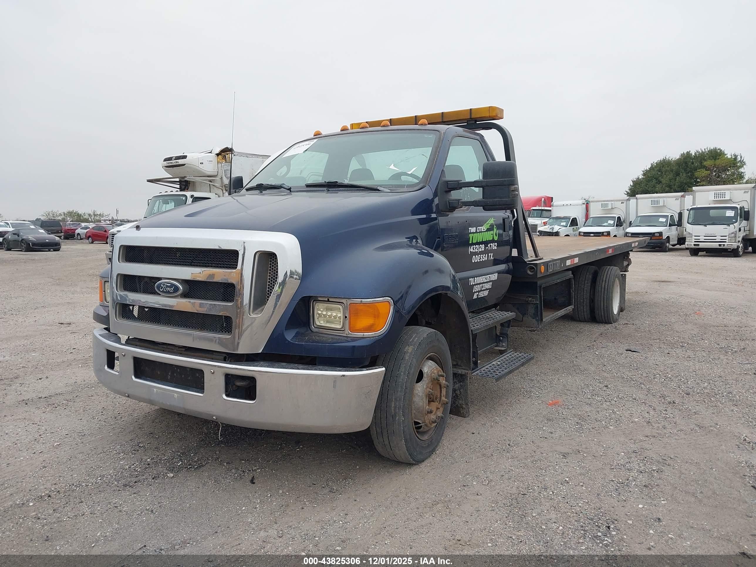 FORD F-650 image 2