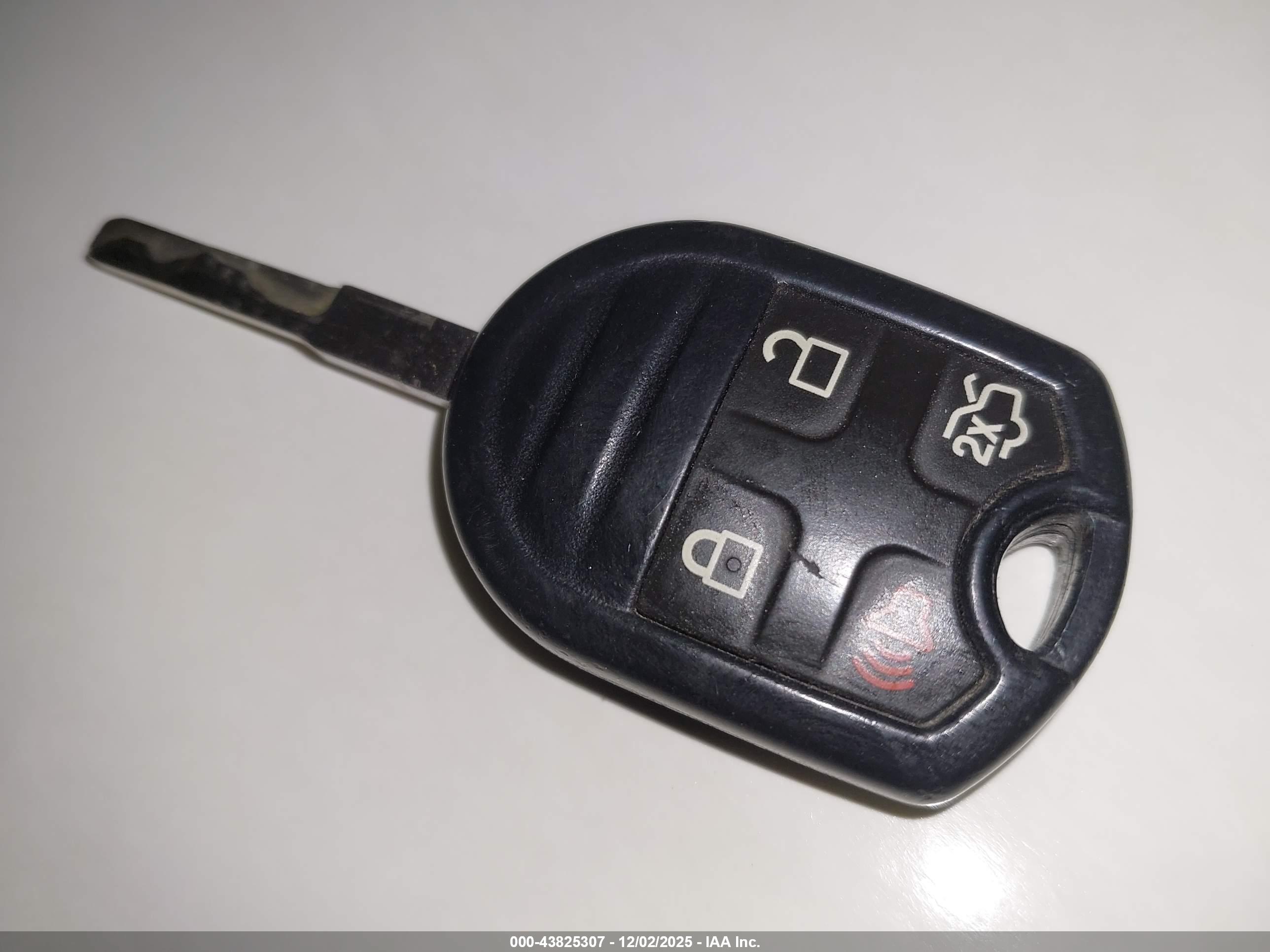 FORD FIESTA image 11