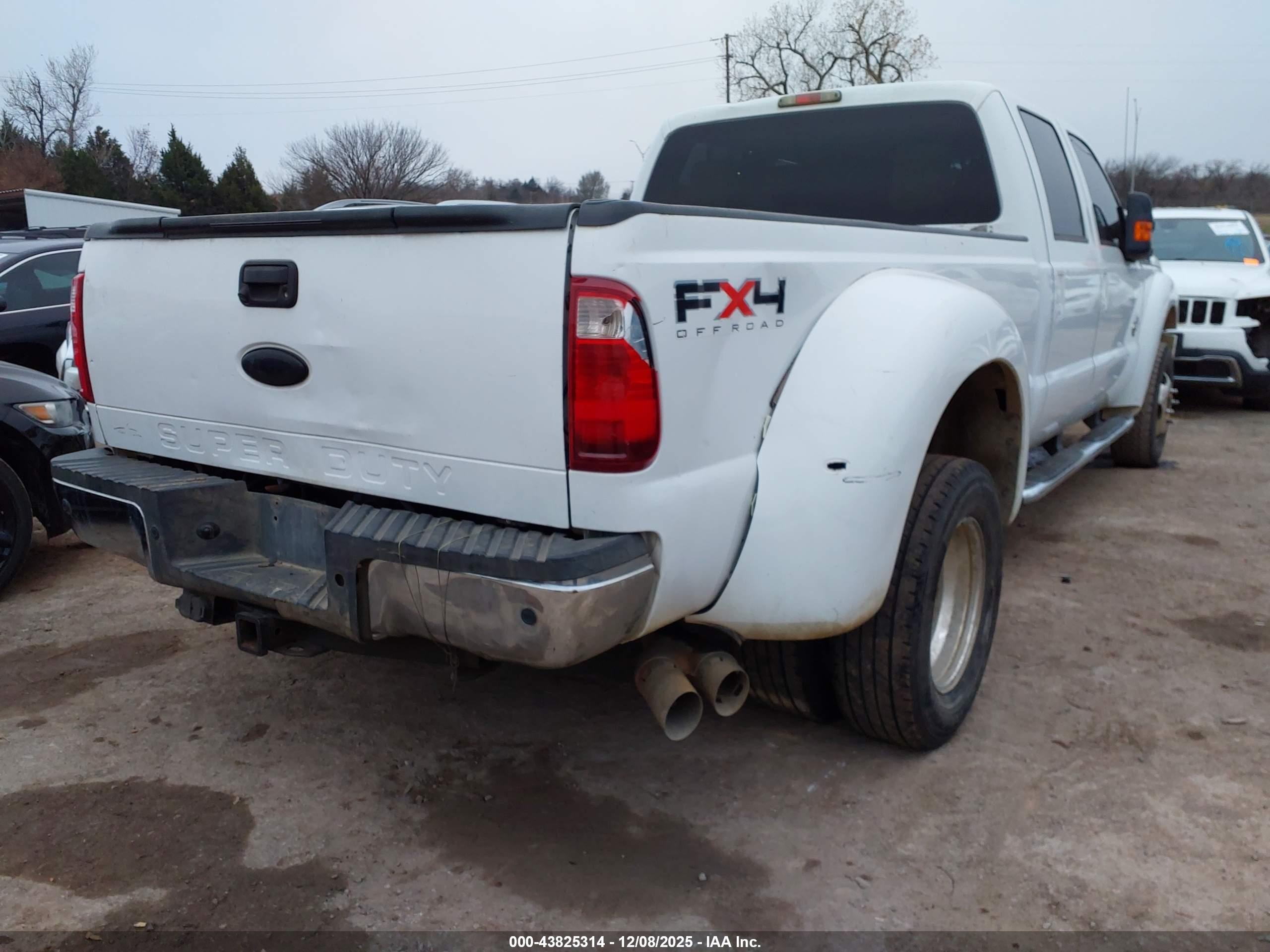 FORD F-450 image 4