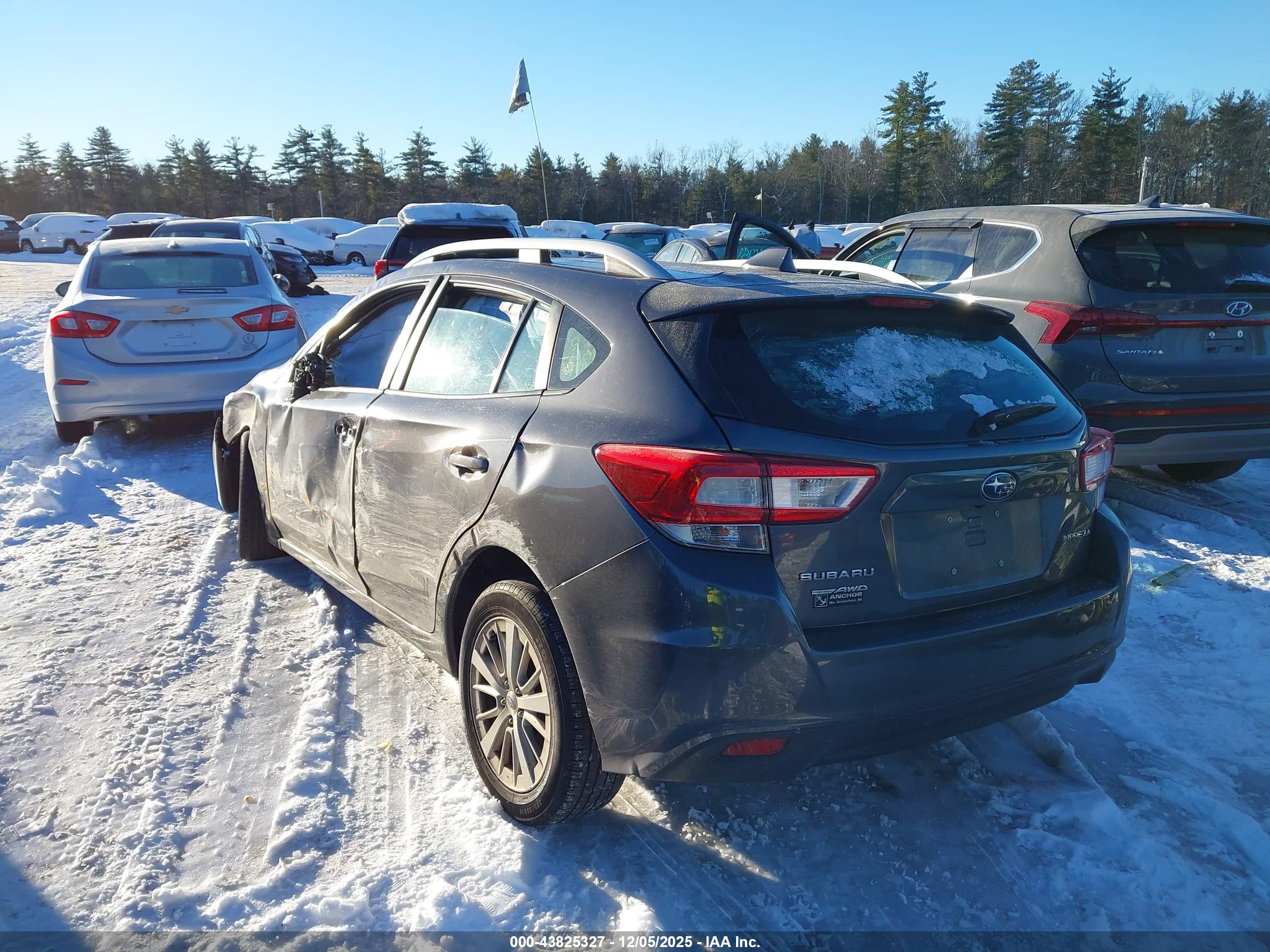 SUBARU IMPREZA image 3