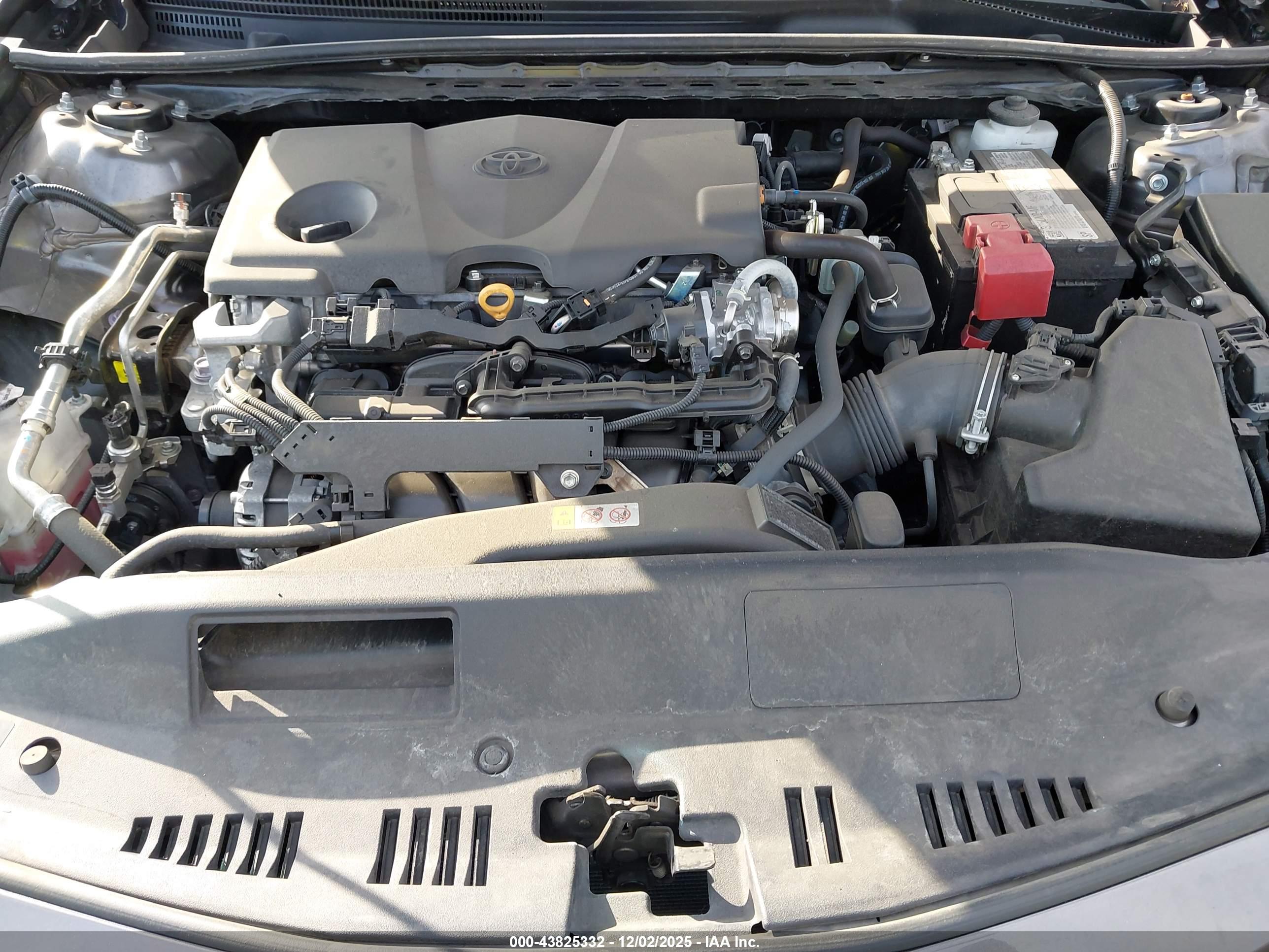TOYOTA CAMRY image 10