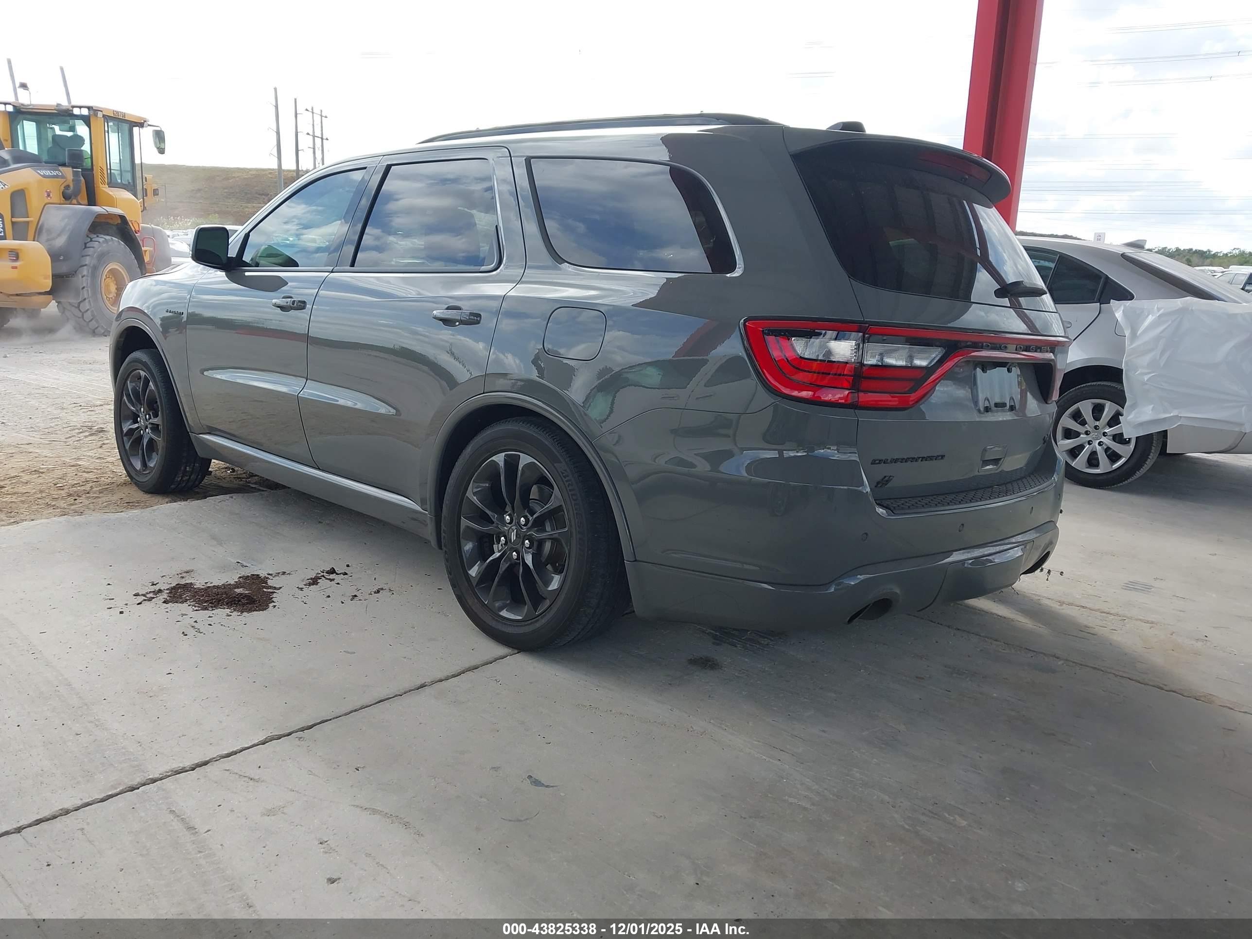DODGE DURANGO image 3