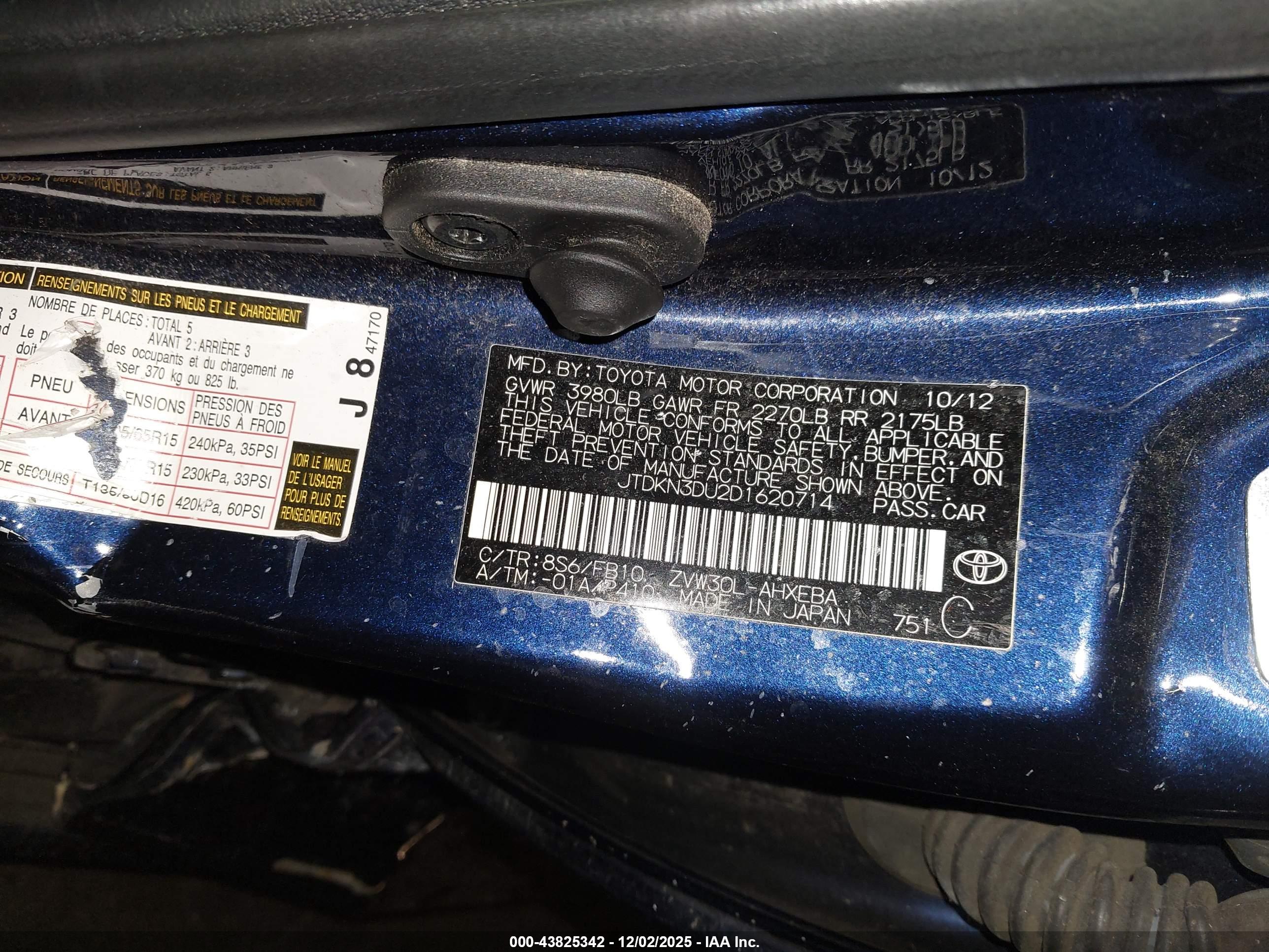 TOYOTA PRIUS image 9