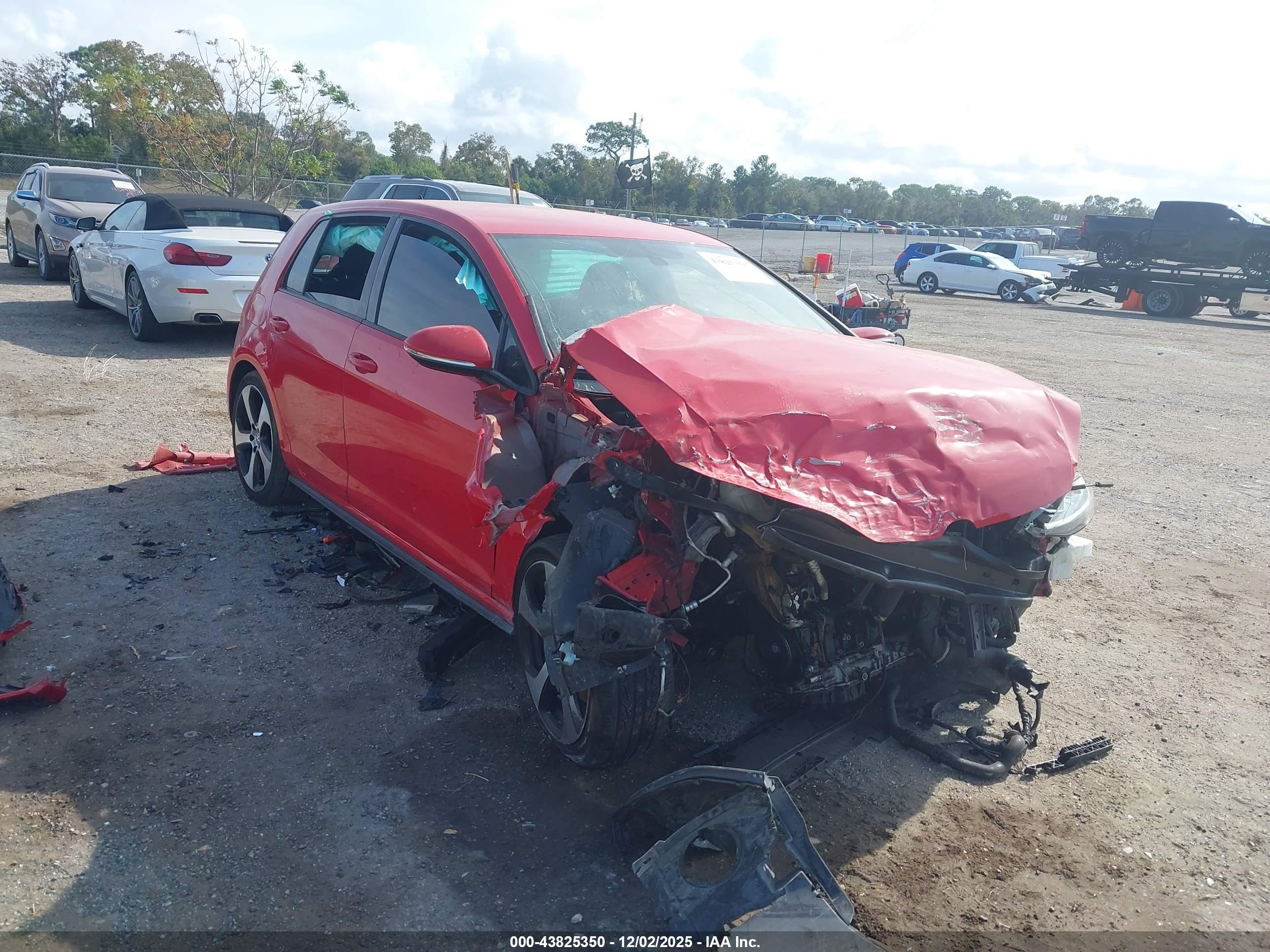 VOLKSWAGEN GOLF image 6