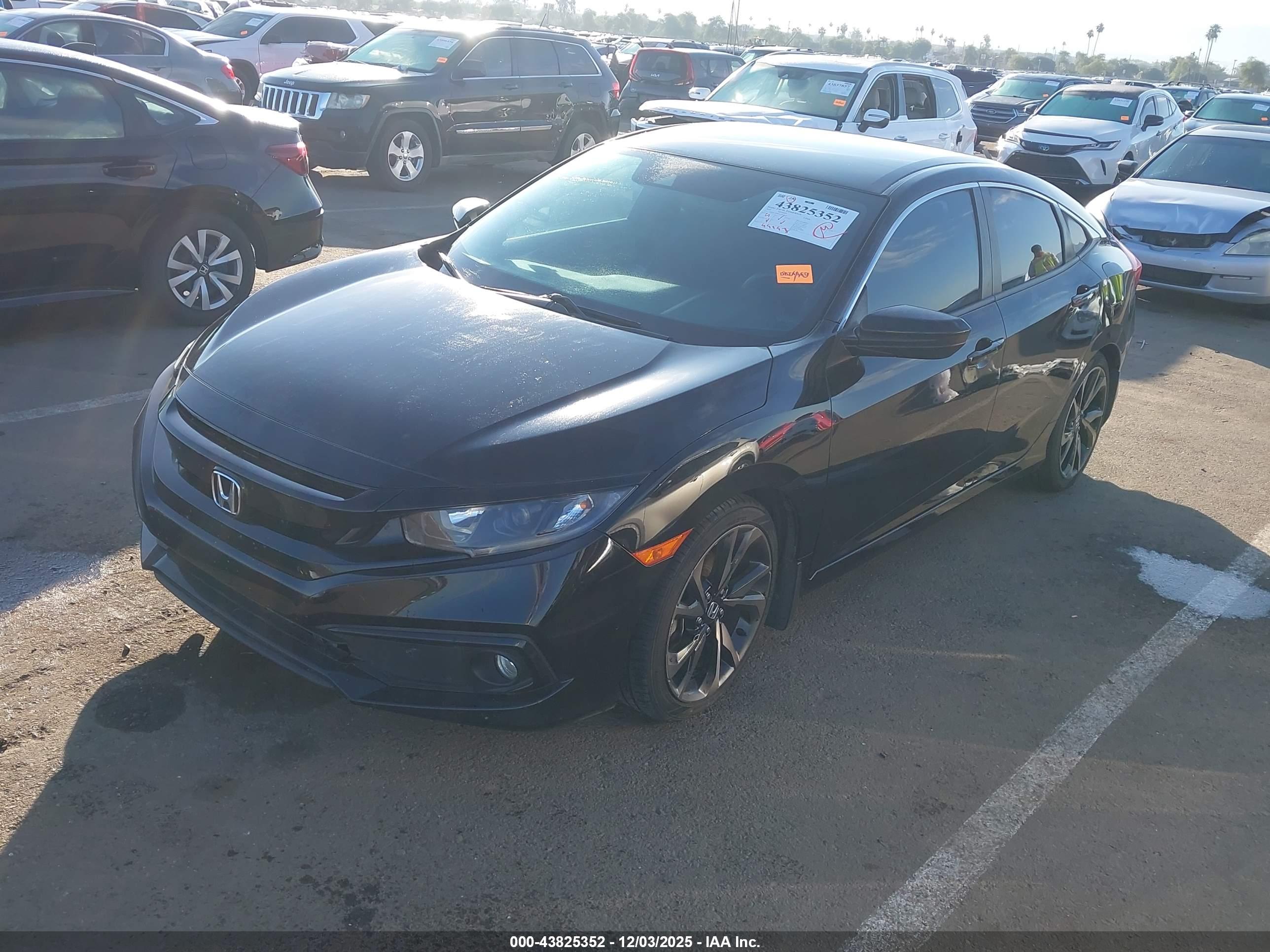 HONDA CIVIC image 2