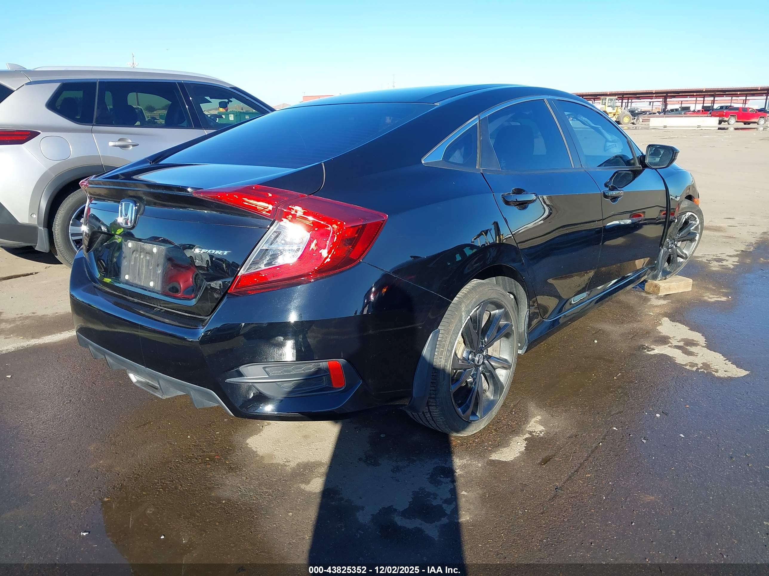 HONDA CIVIC image 4