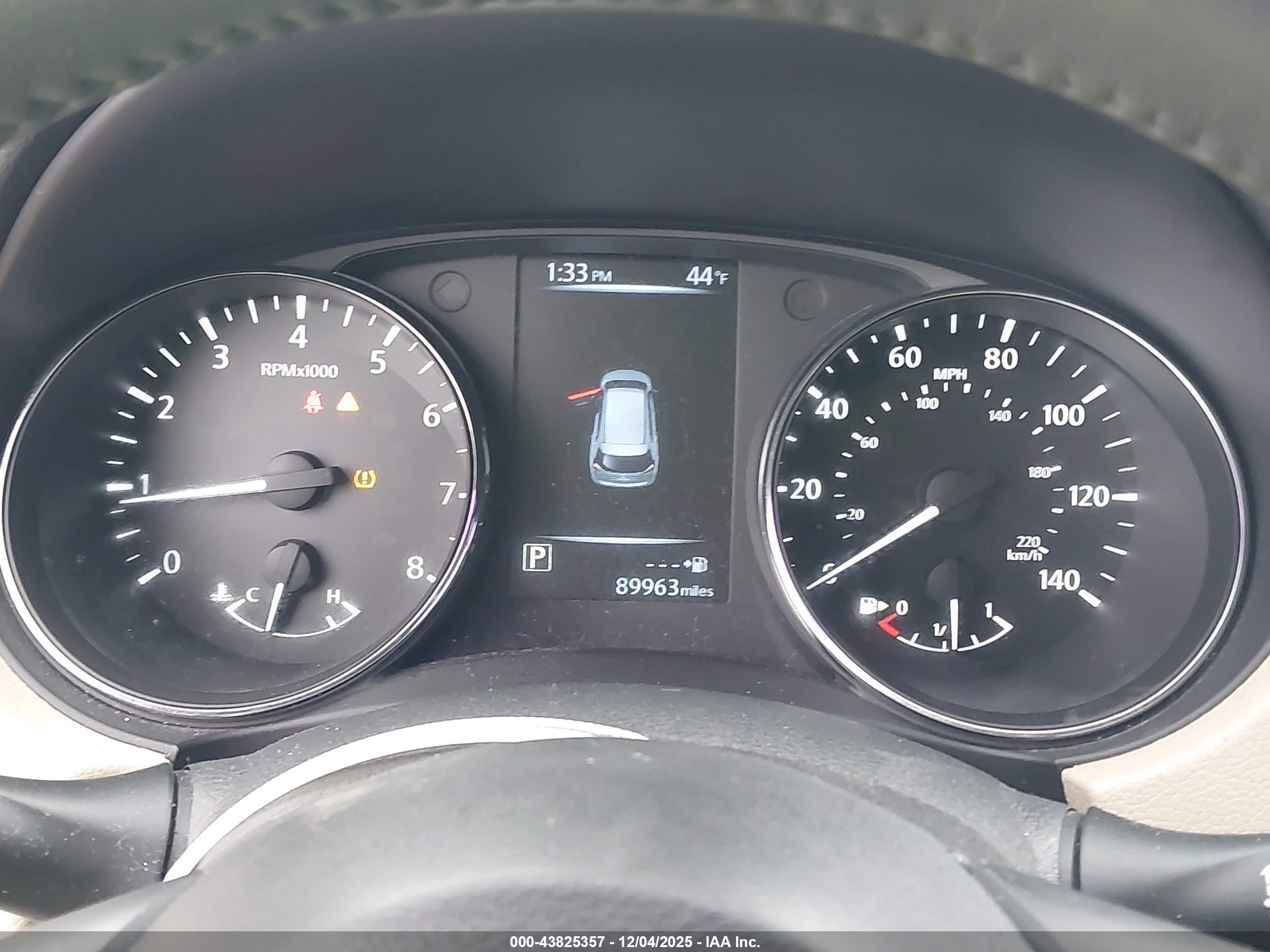 NISSAN ROGUE image 7