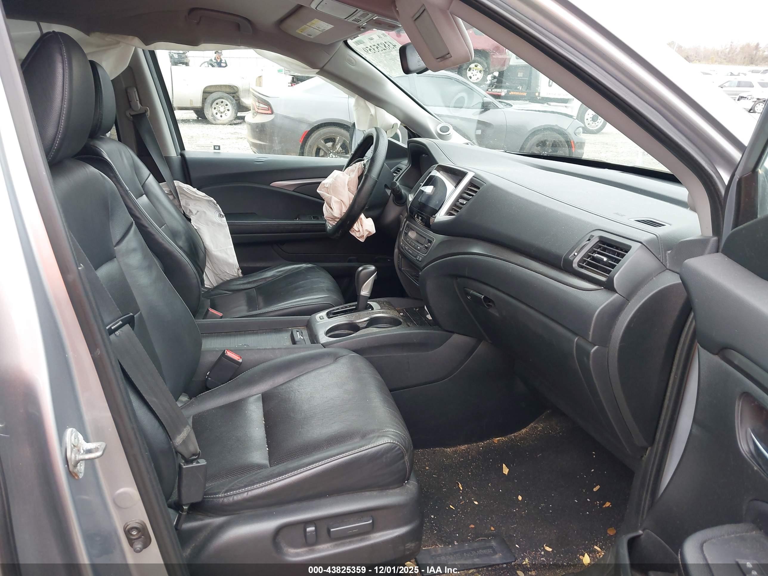 HONDA RIDGELINE image 5