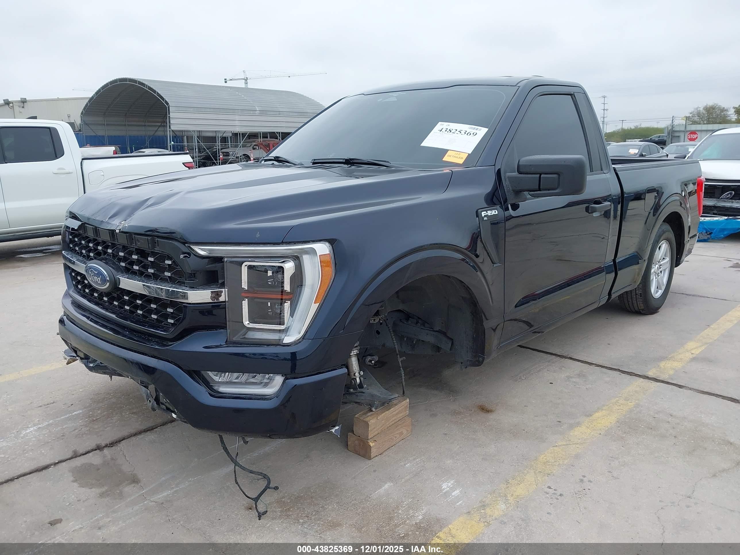 FORD F-150 image 2