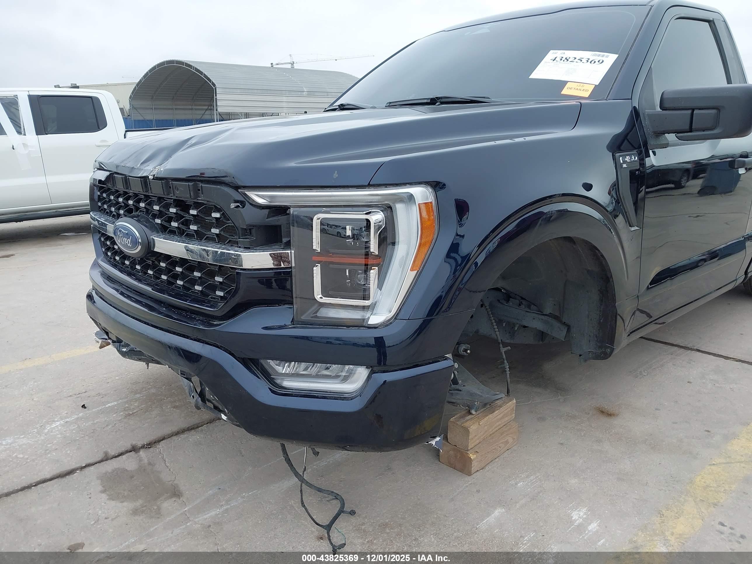 FORD F-150 image 6