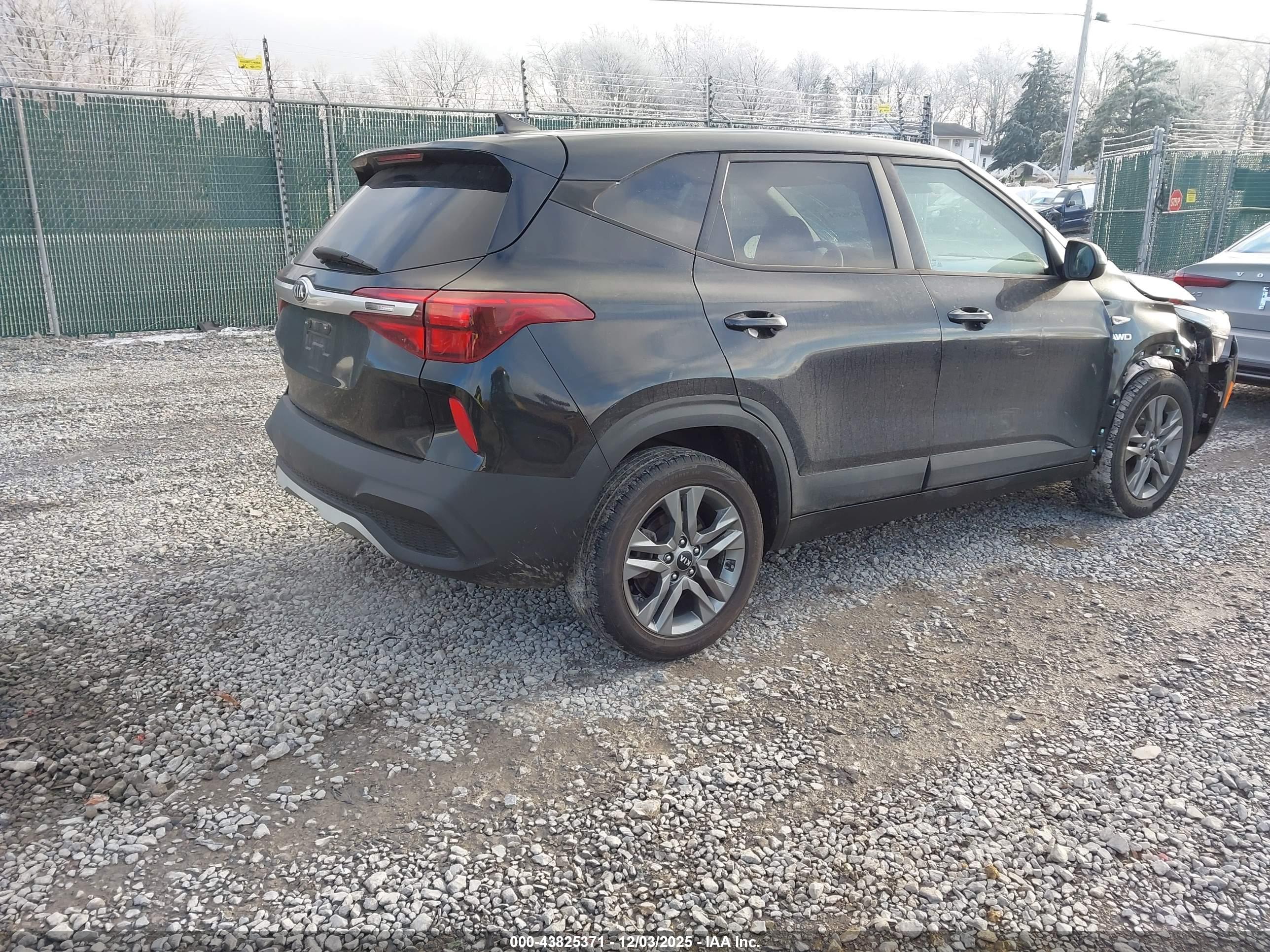 KIA SELTOS image 4