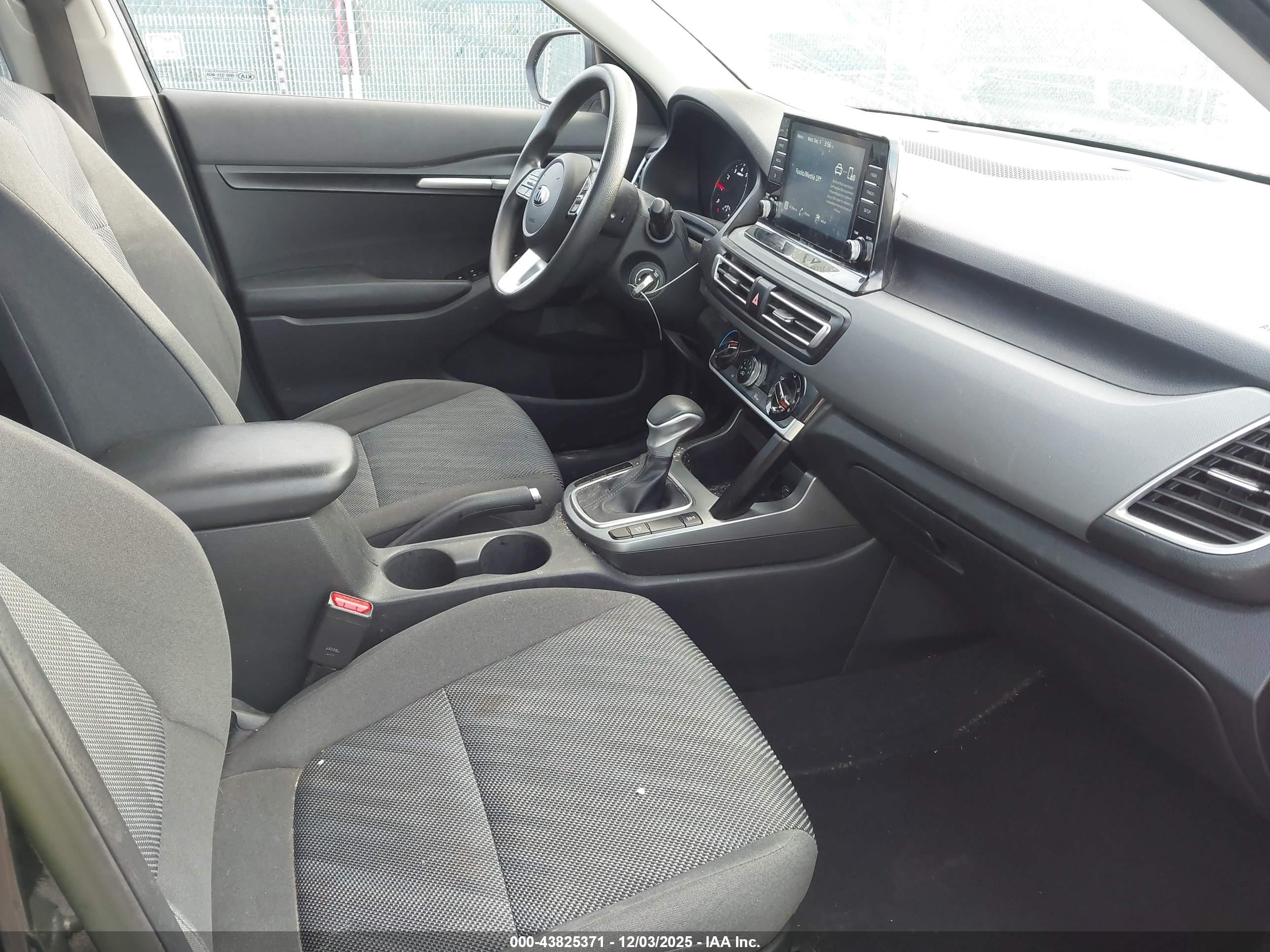 KIA SELTOS image 5