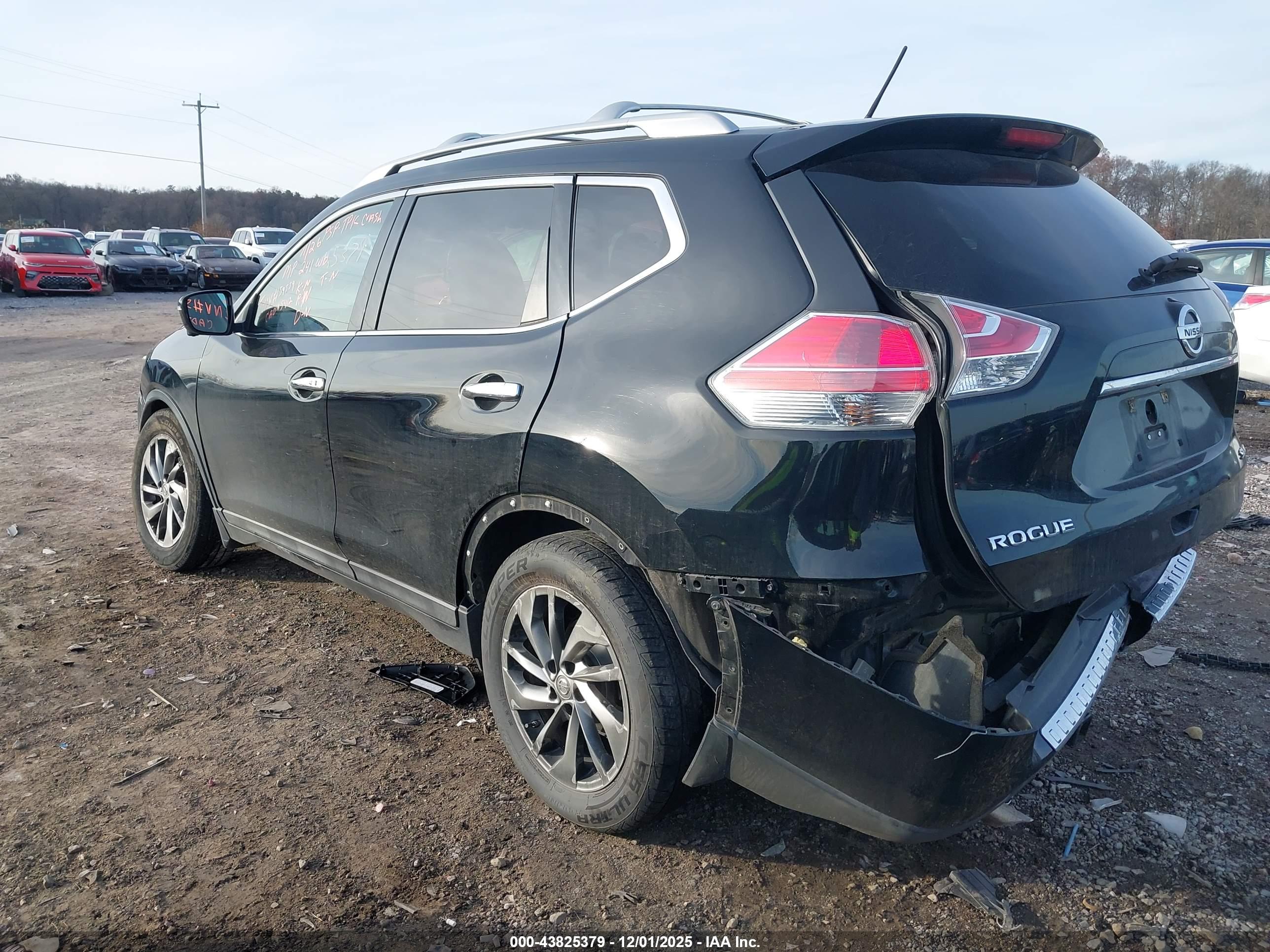 NISSAN ROGUE image 3