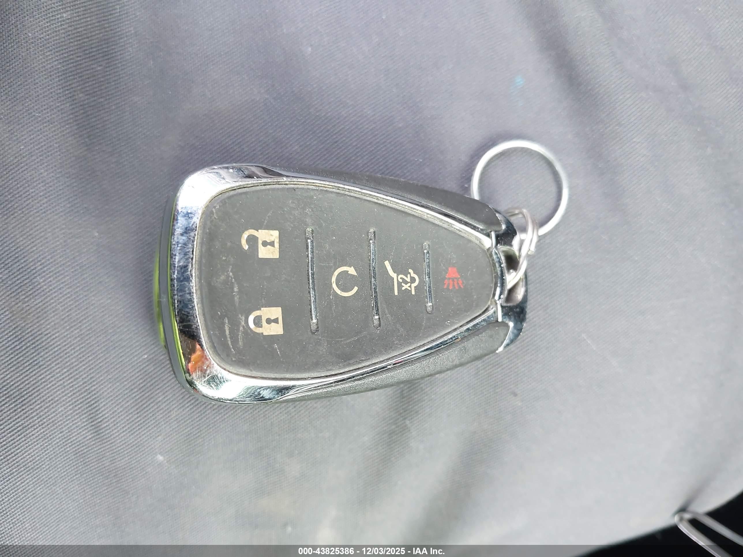 CHEVROLET EQUINOX image 11