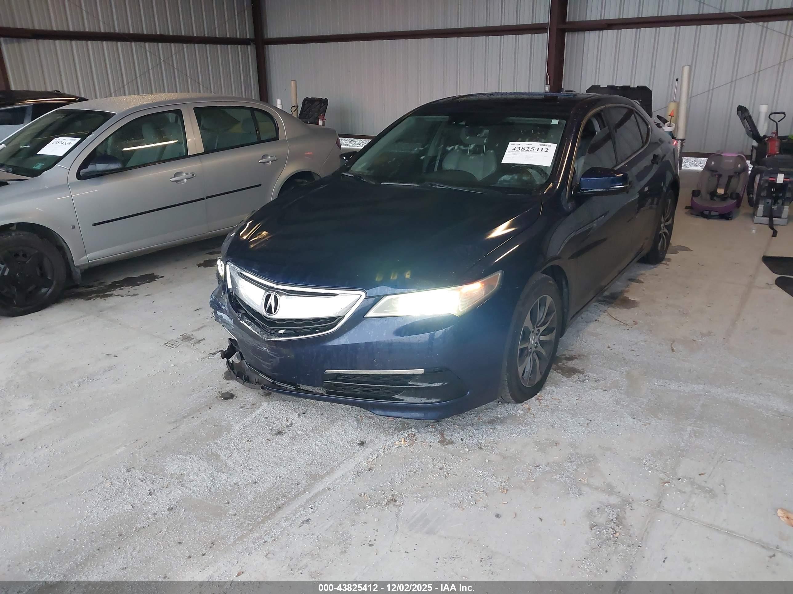 ACURA TLX image 2