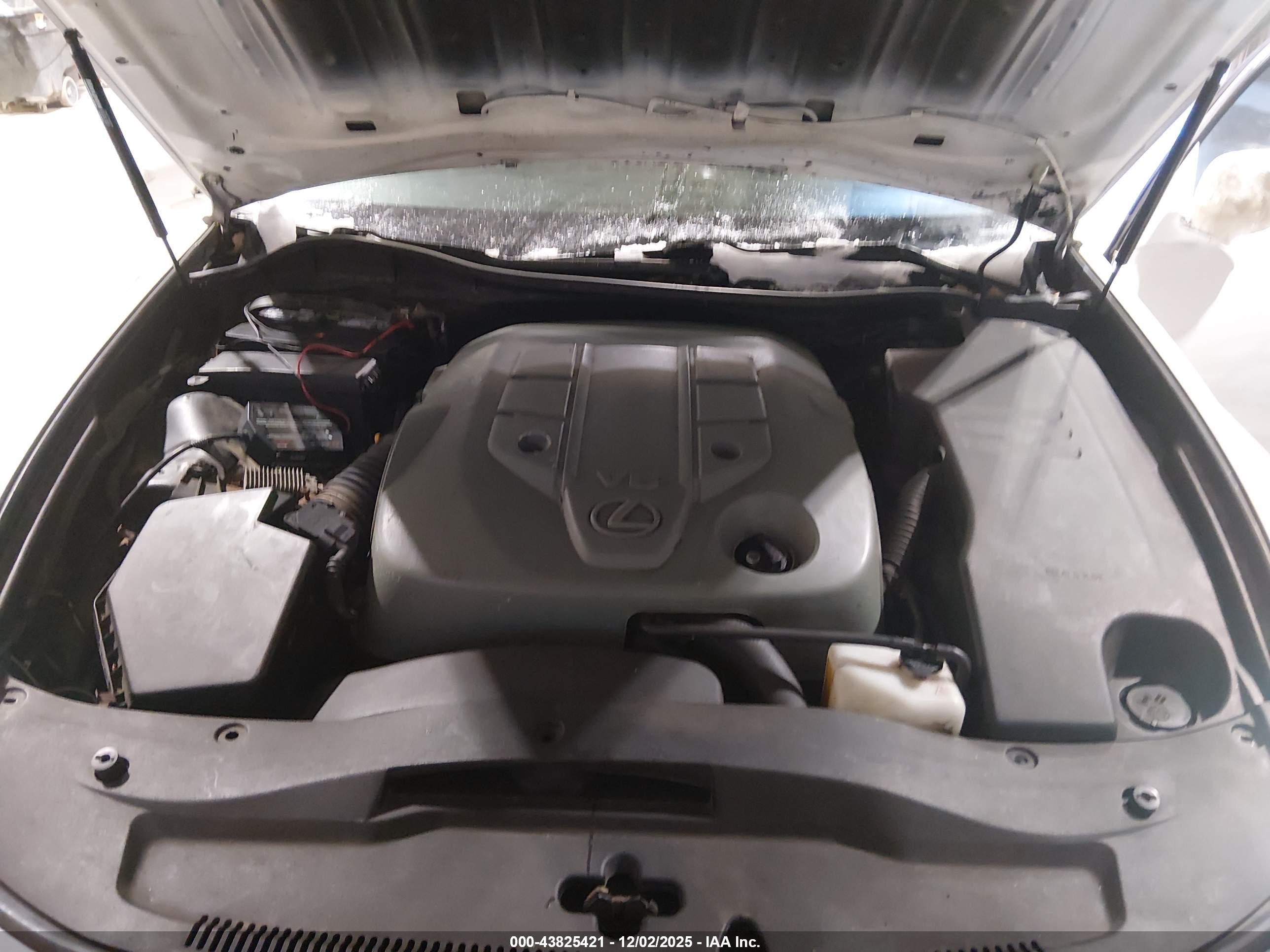 LEXUS GS image 10
